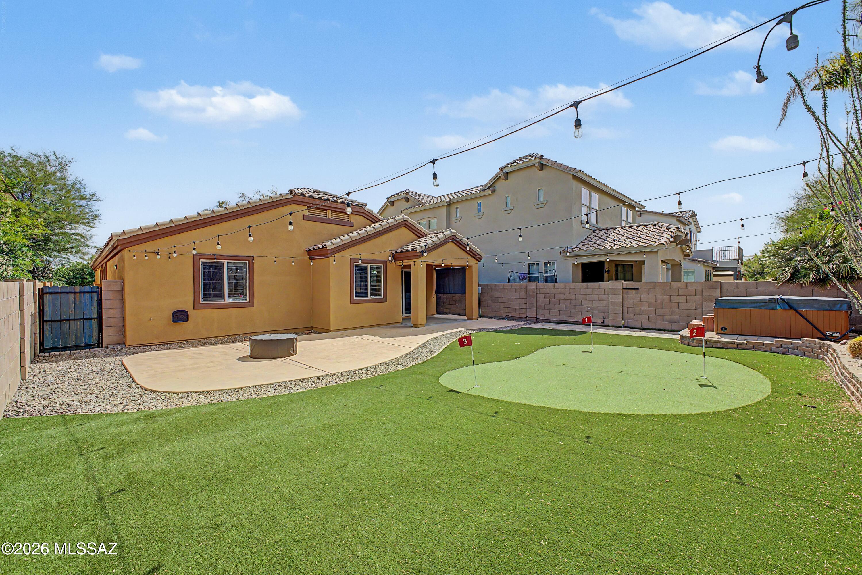 Somerset Canyon Neighborhood 10, Par. X,Y - Residential Lease