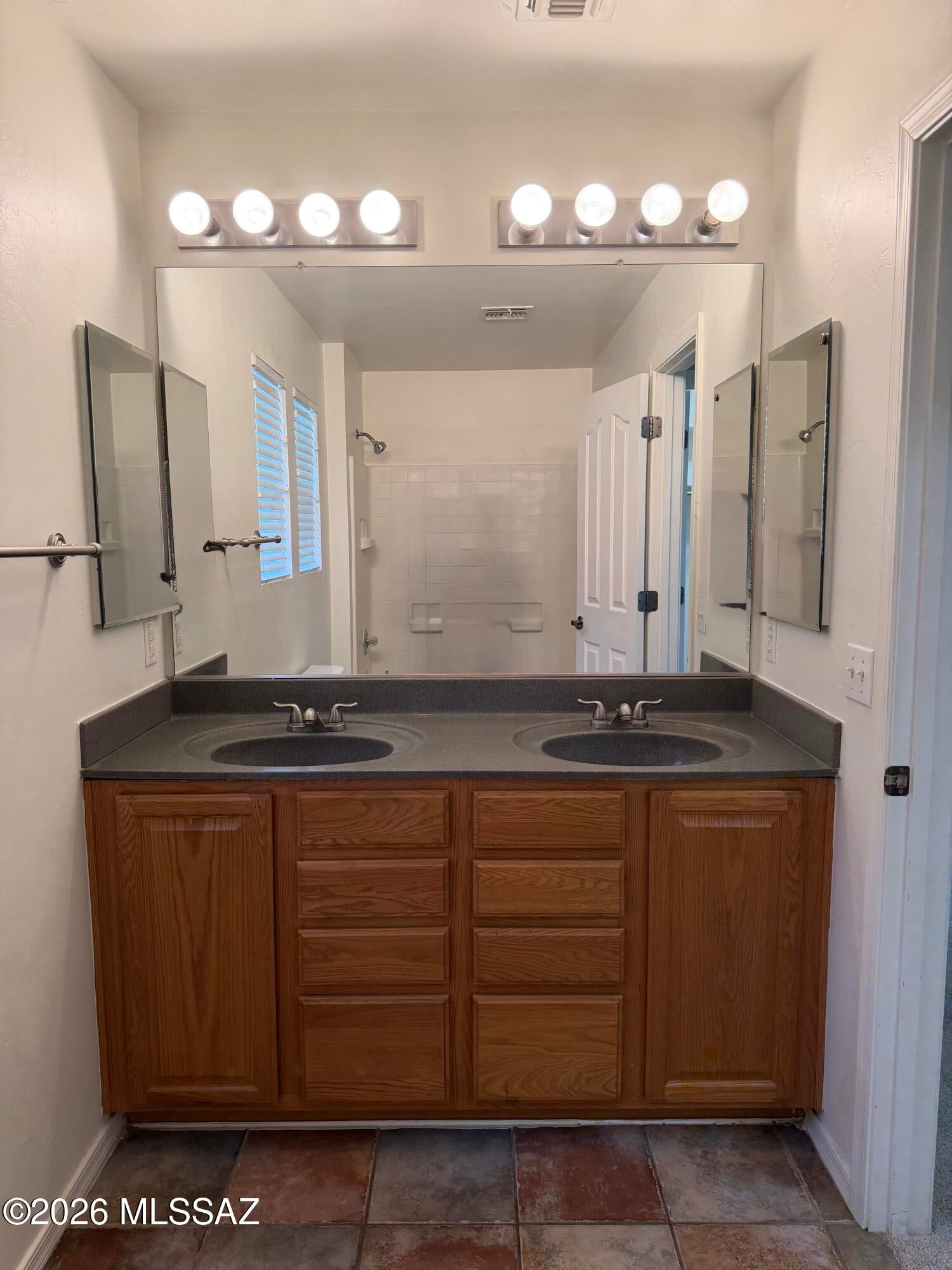 Pantano Overlook - Residential