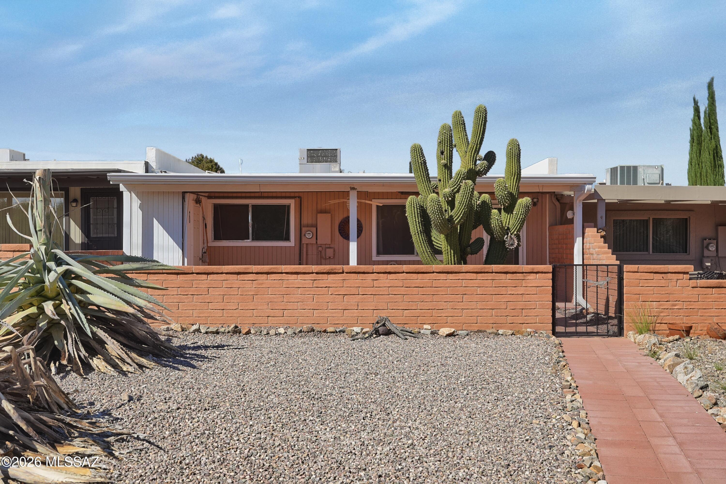 Green Valley Townhouses NO.3(1-258) - Residential