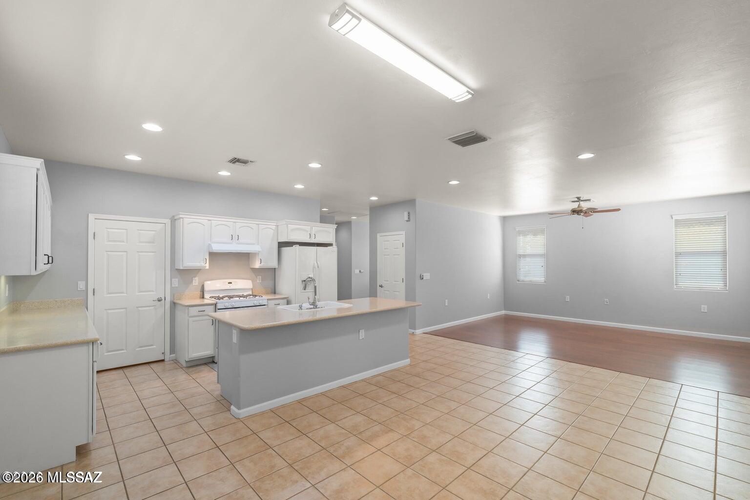 Four Seasons Phase 1 - Residential