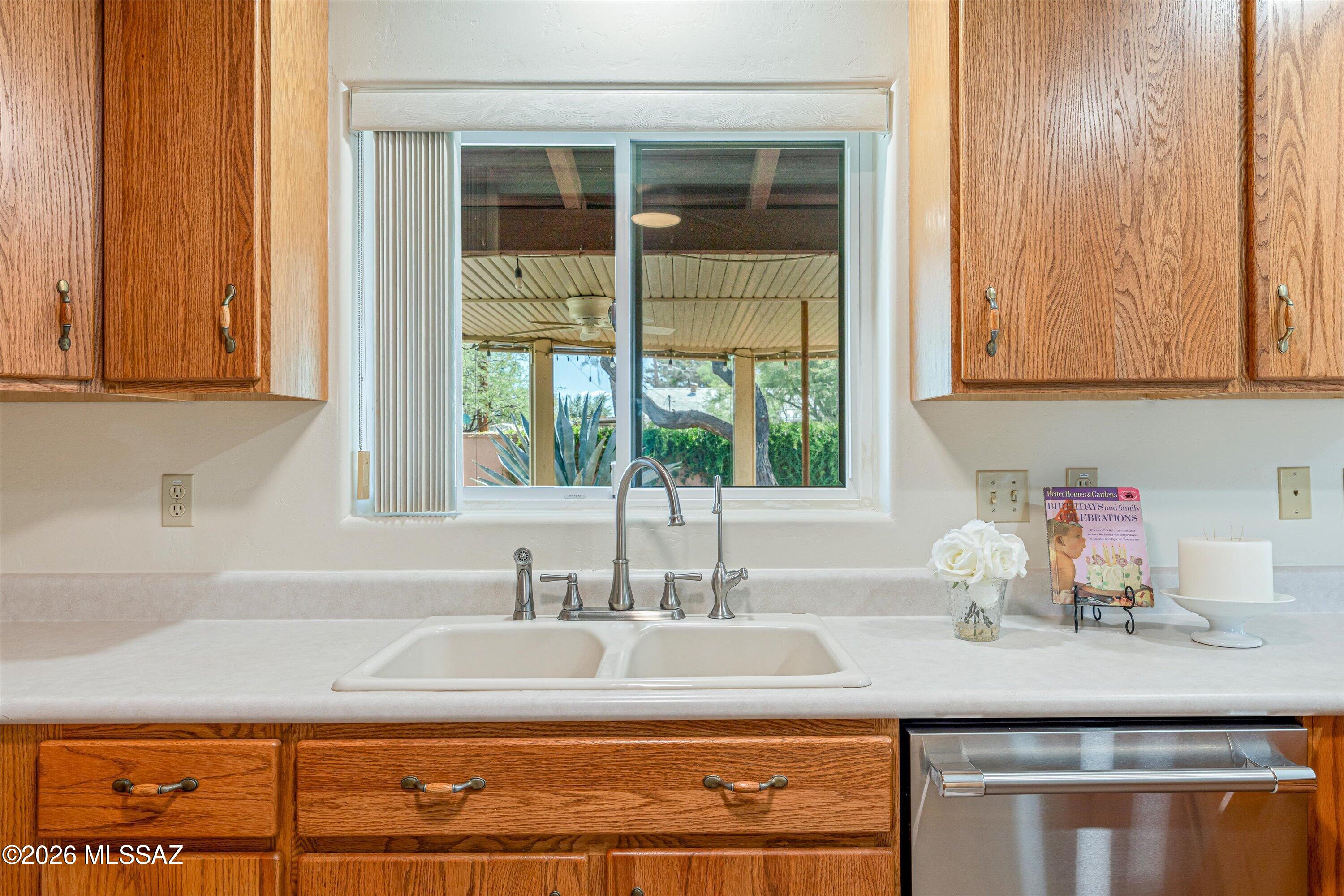 Wilshire Heights - Residential