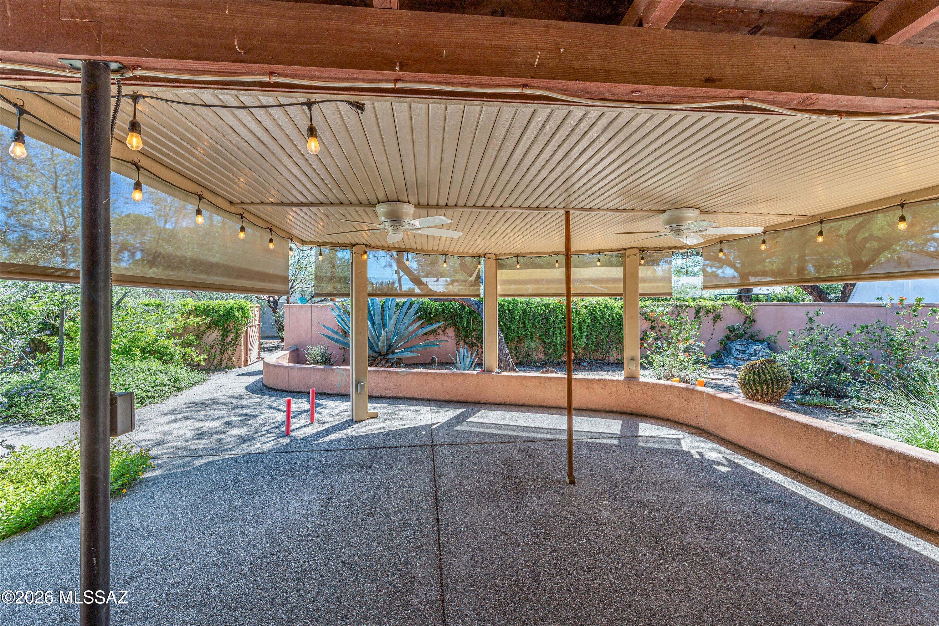 Wilshire Heights - Residential