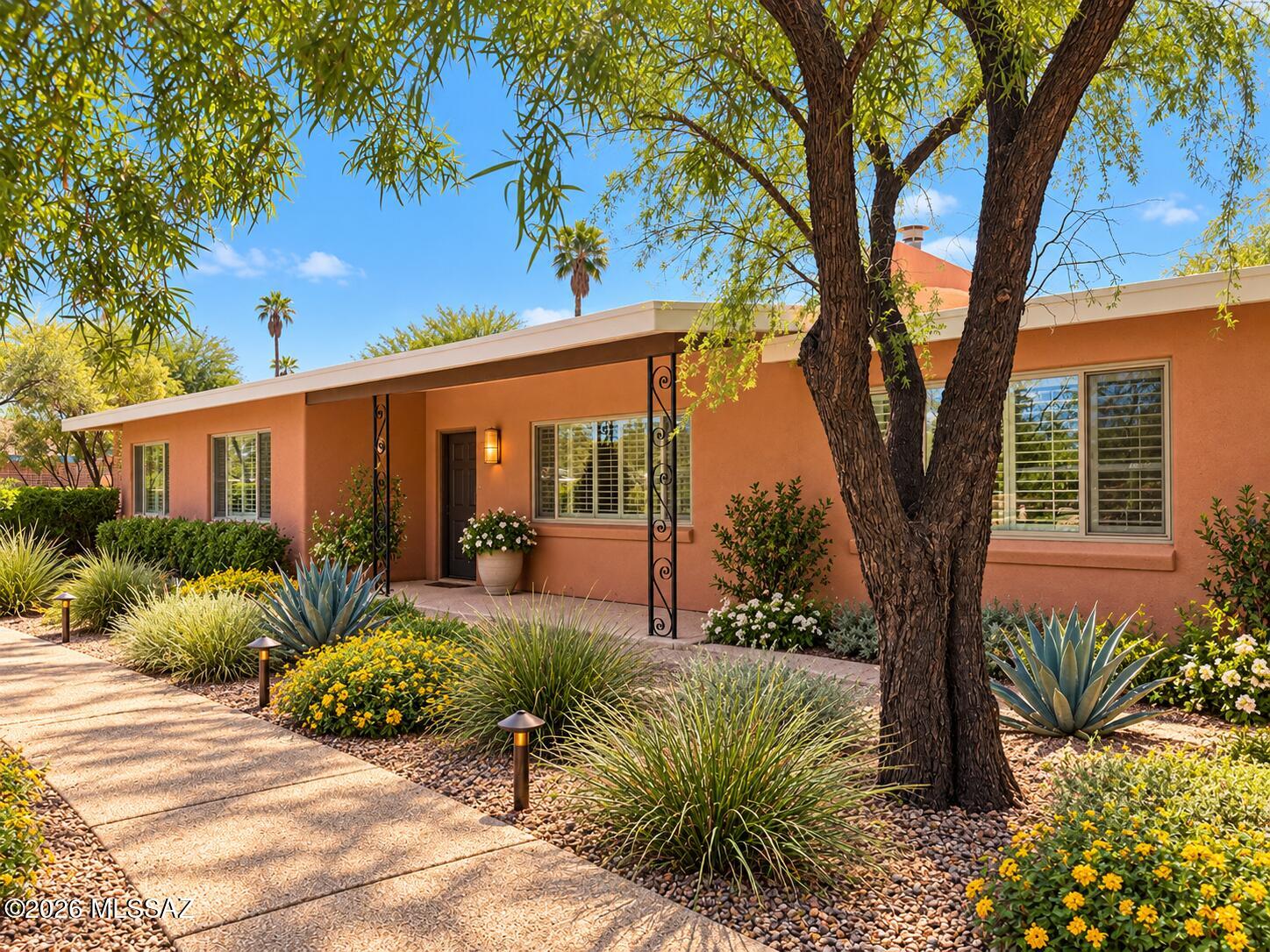 Wilshire Heights - Residential