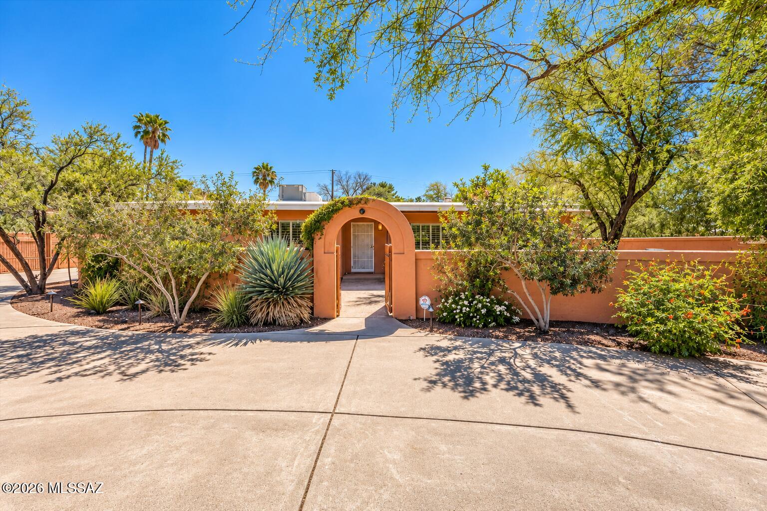 Wilshire Heights - Residential