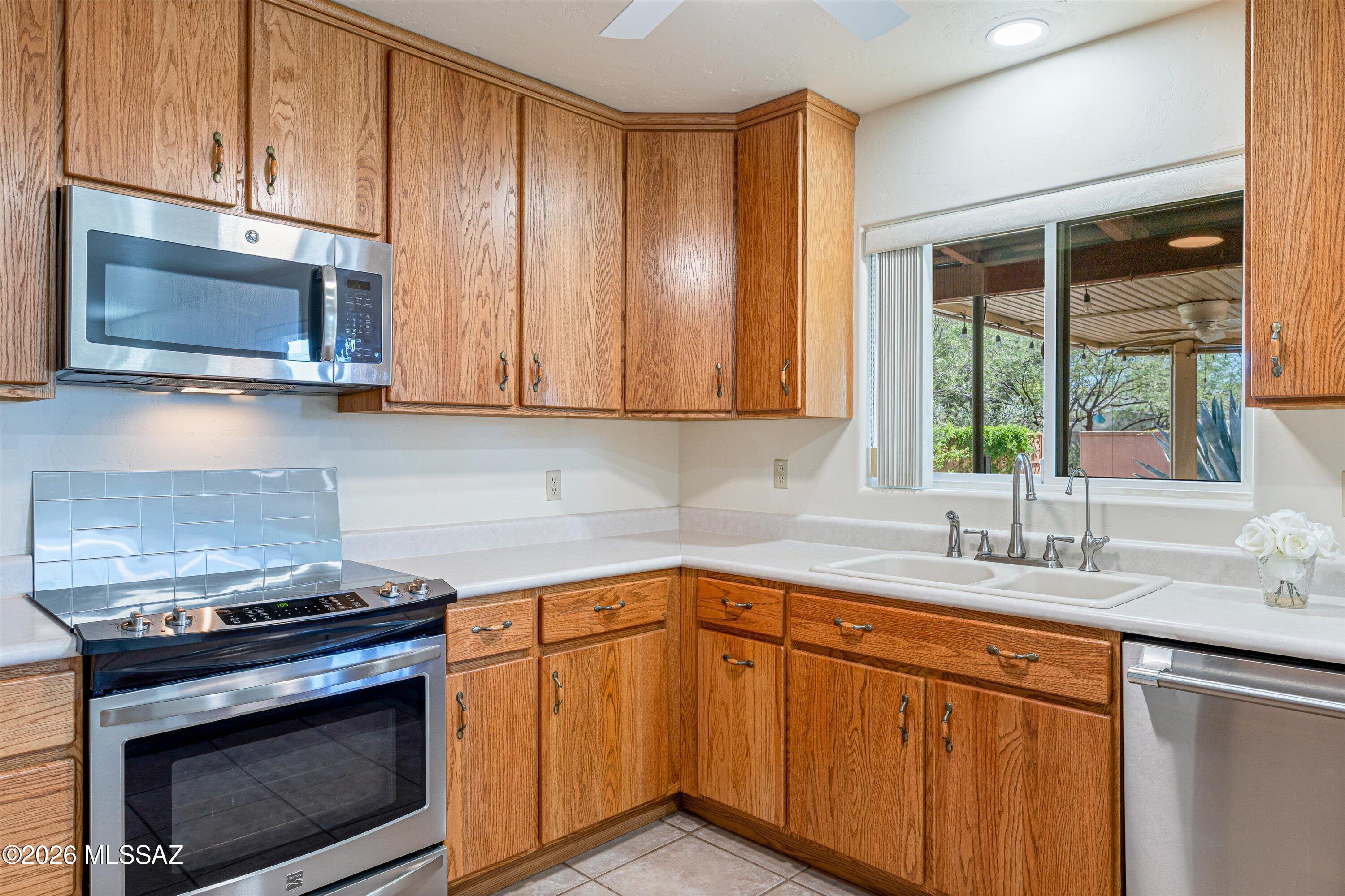 Wilshire Heights - Residential