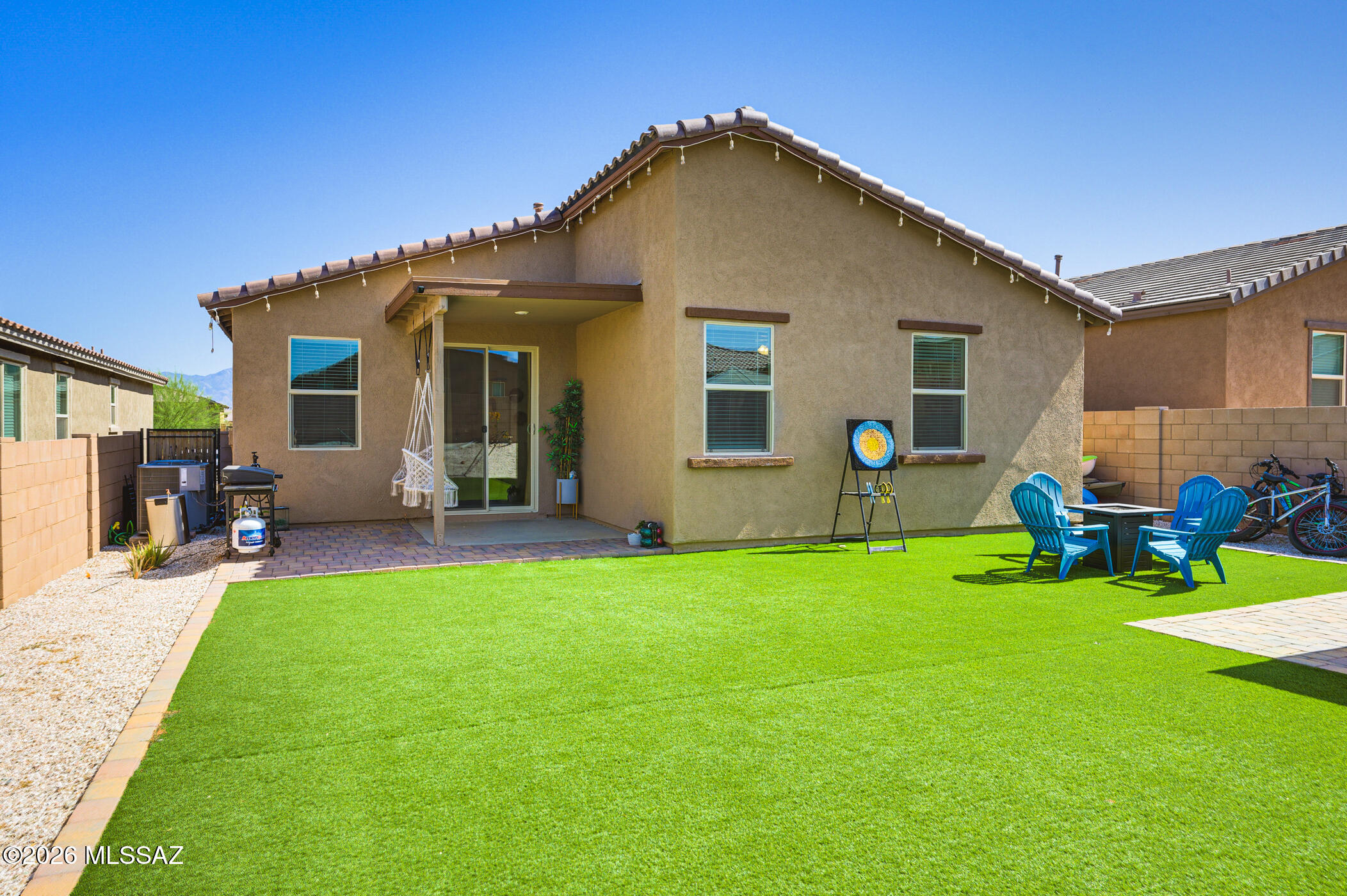 Entrada Del Pueblo - Residential