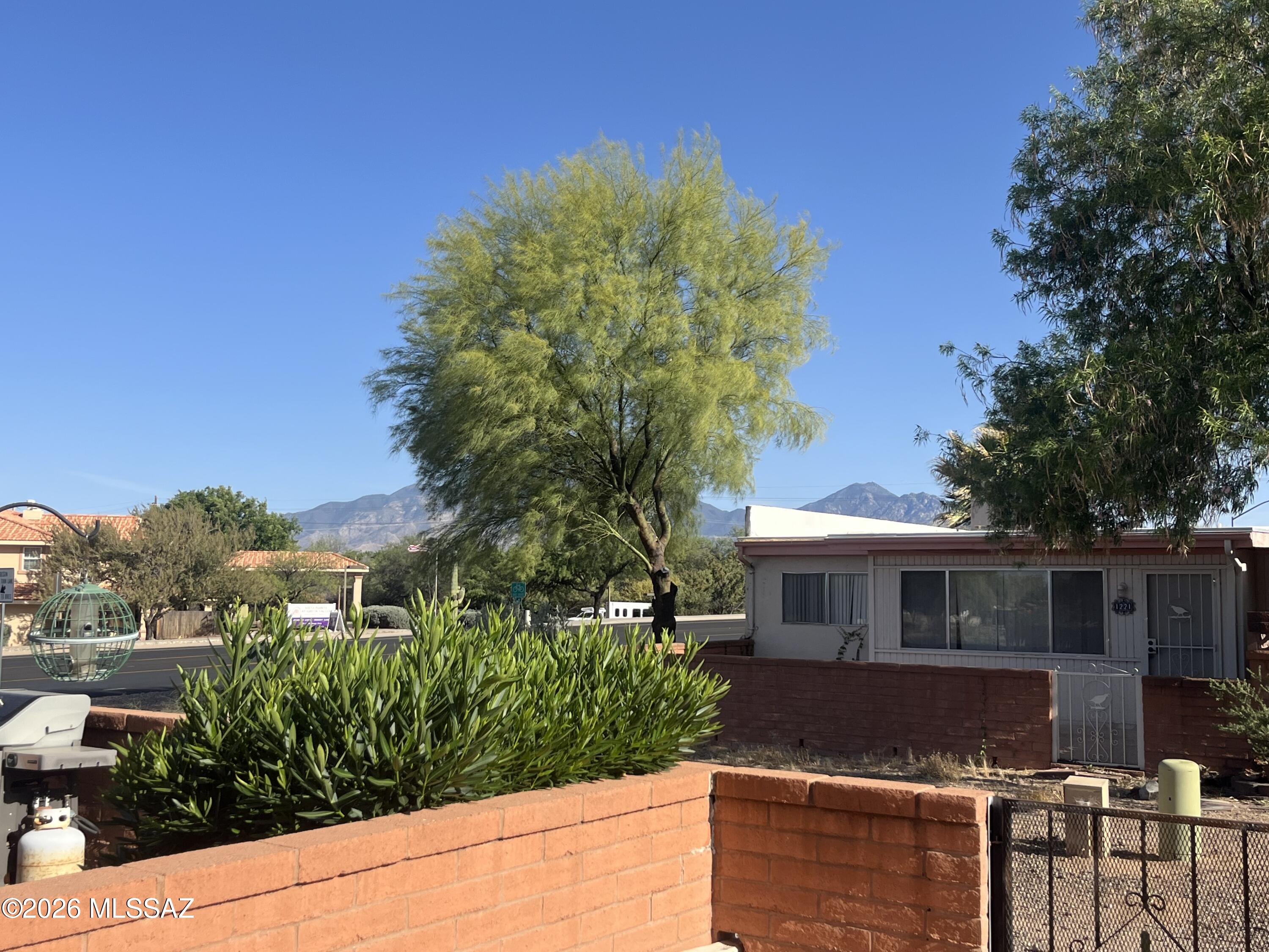 Green Valley Desert Meadows Townhouses (82-197) - Residential