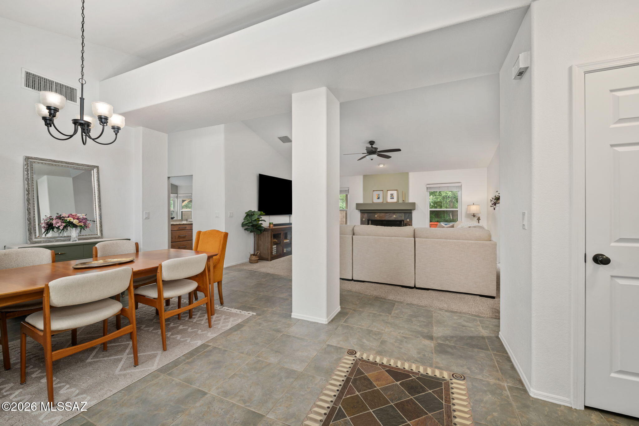 Nueve Campanas (1-9) - Residential