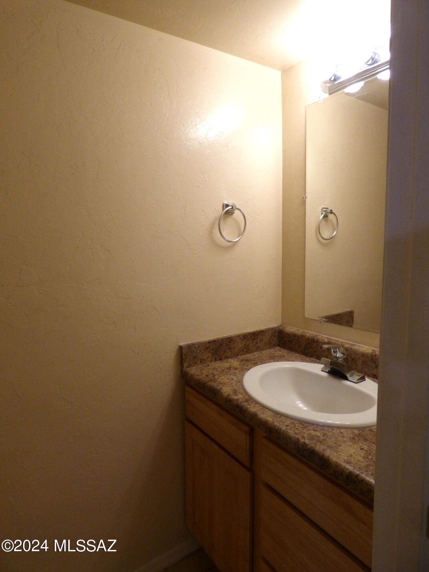 Riverside Park - Residential Lease