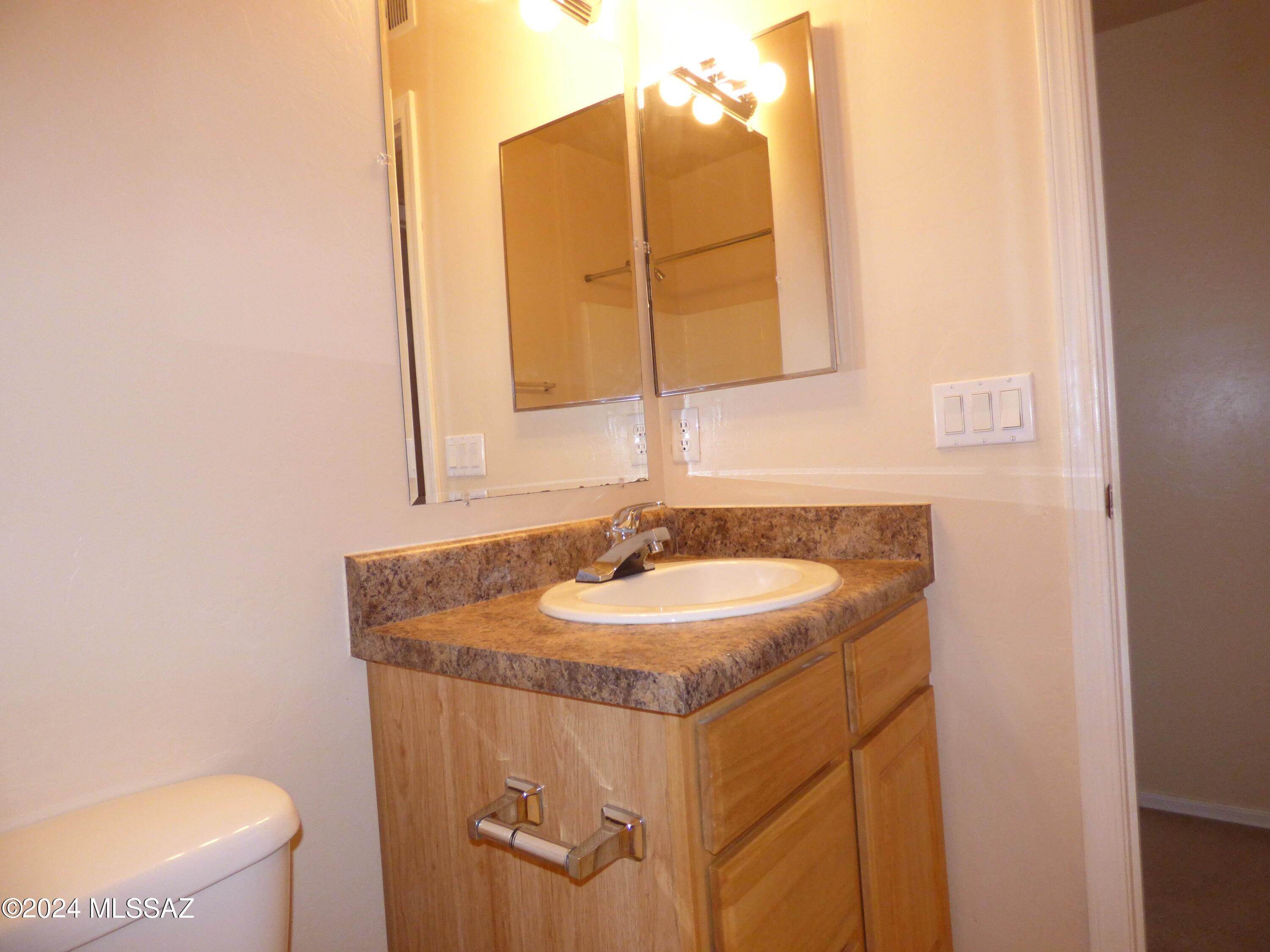Riverside Park - Residential Lease