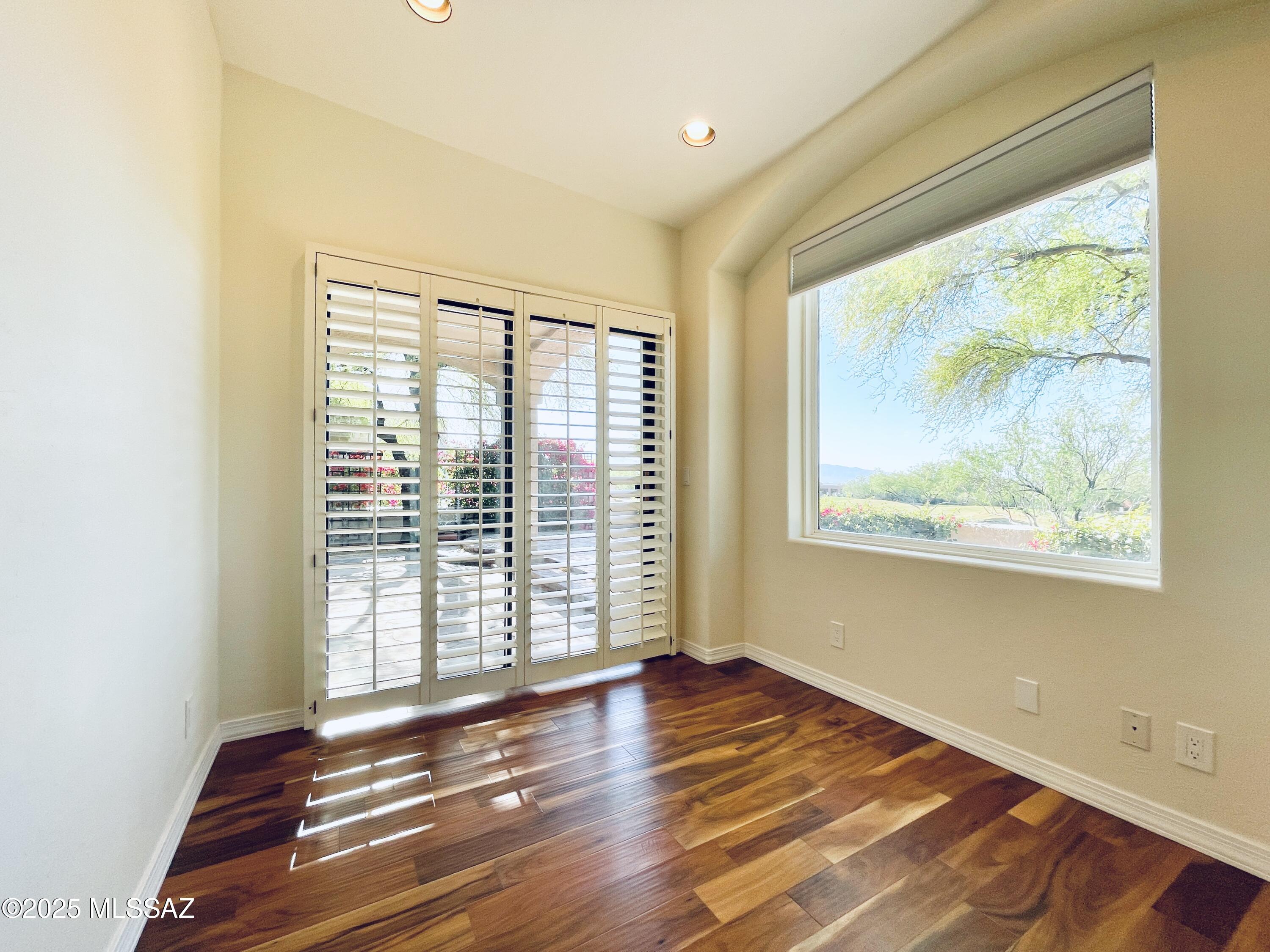 Ventana Serena (1-46) - Residential Lease