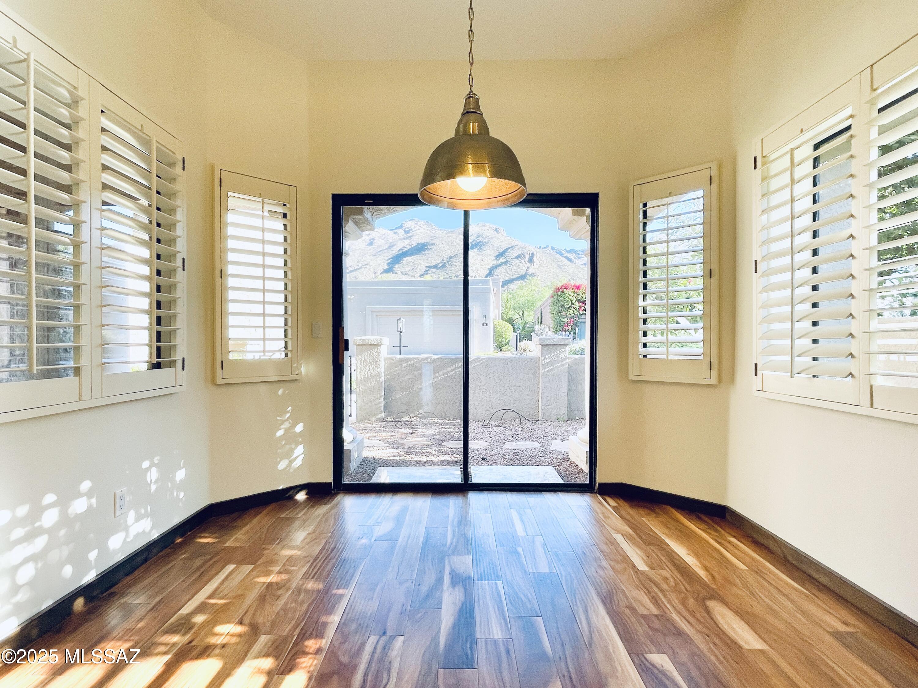 Ventana Serena (1-46) - Residential Lease
