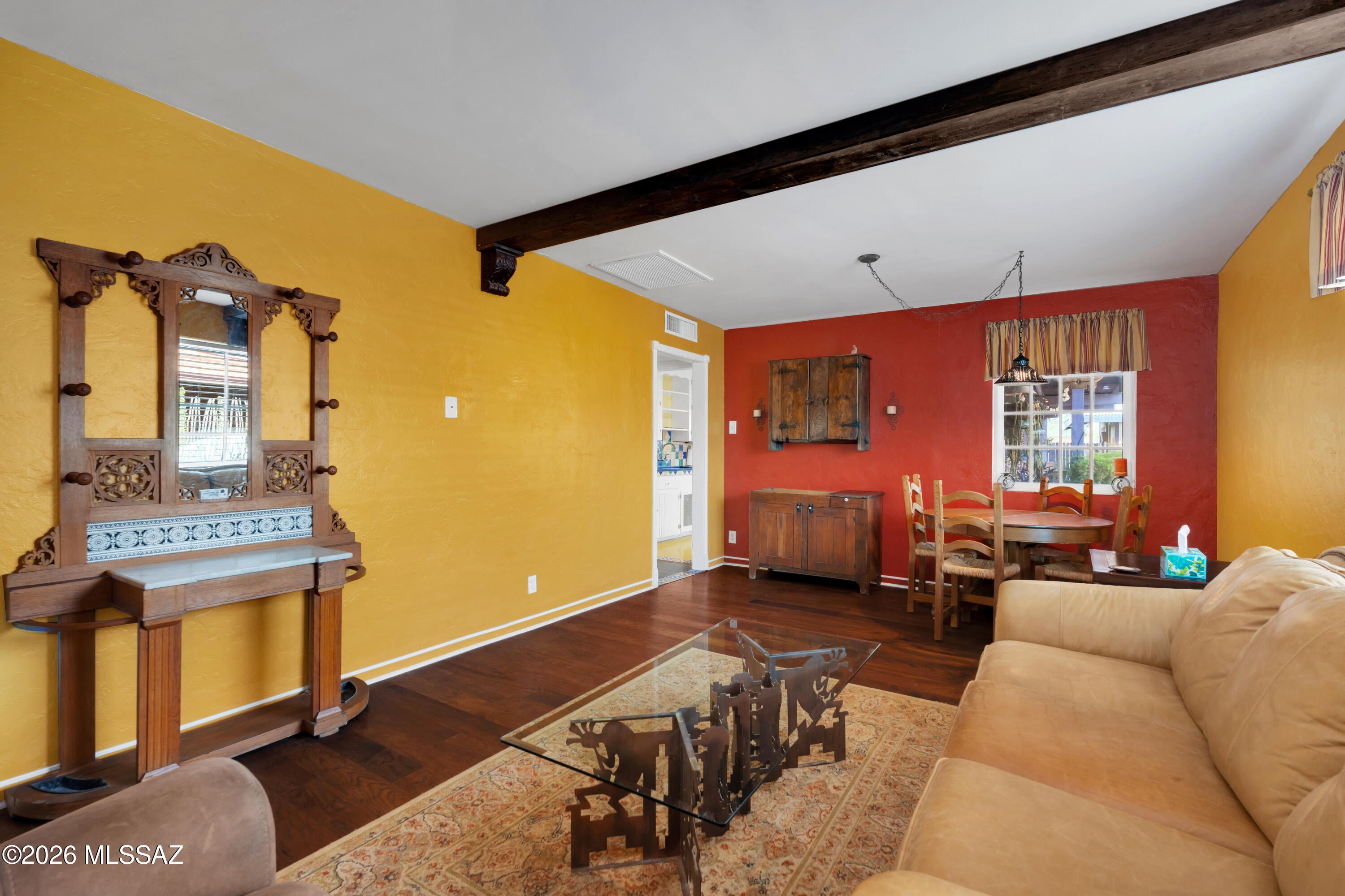 Country Club Manor - Residential