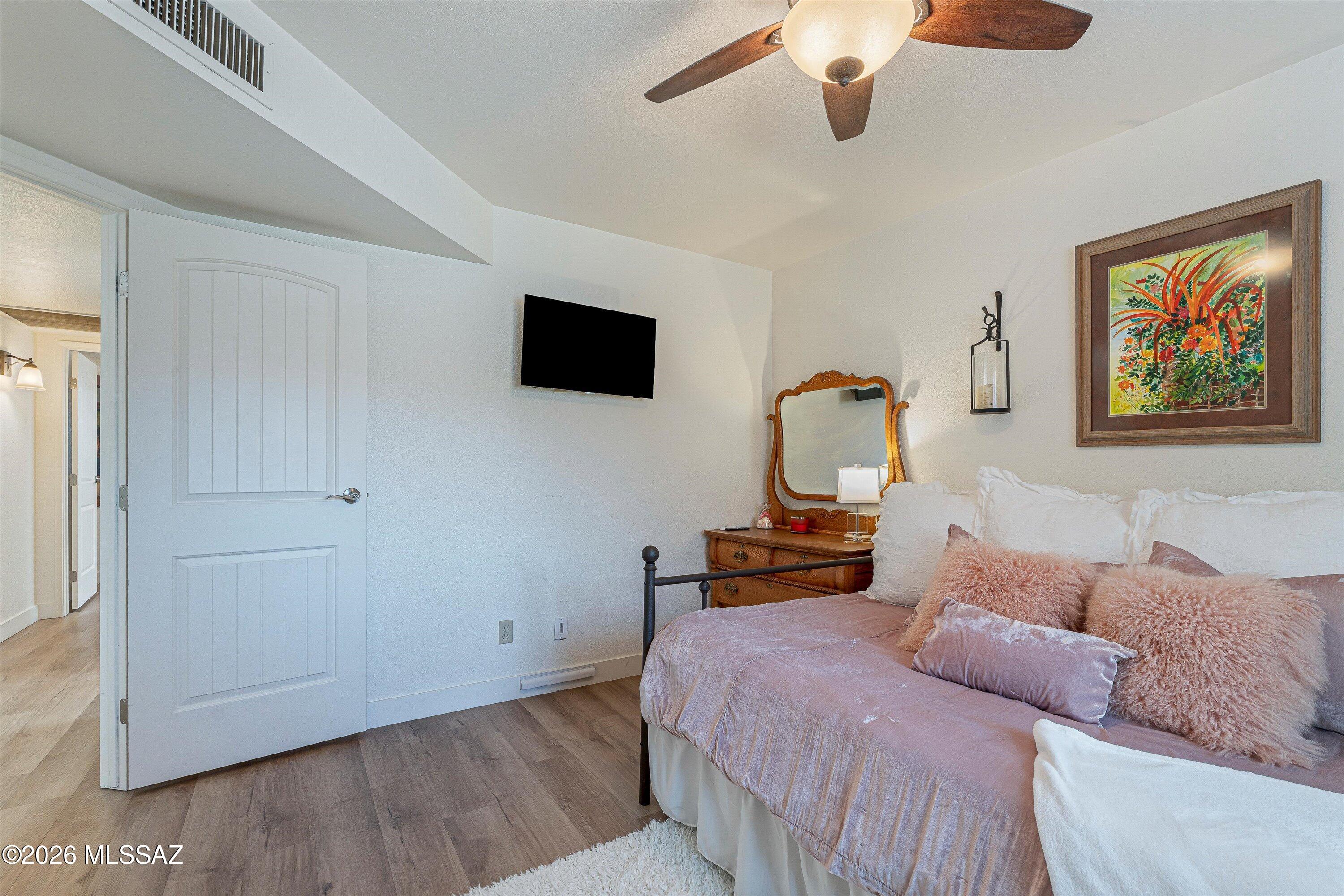 Wrightstown Square (1-155) - Residential