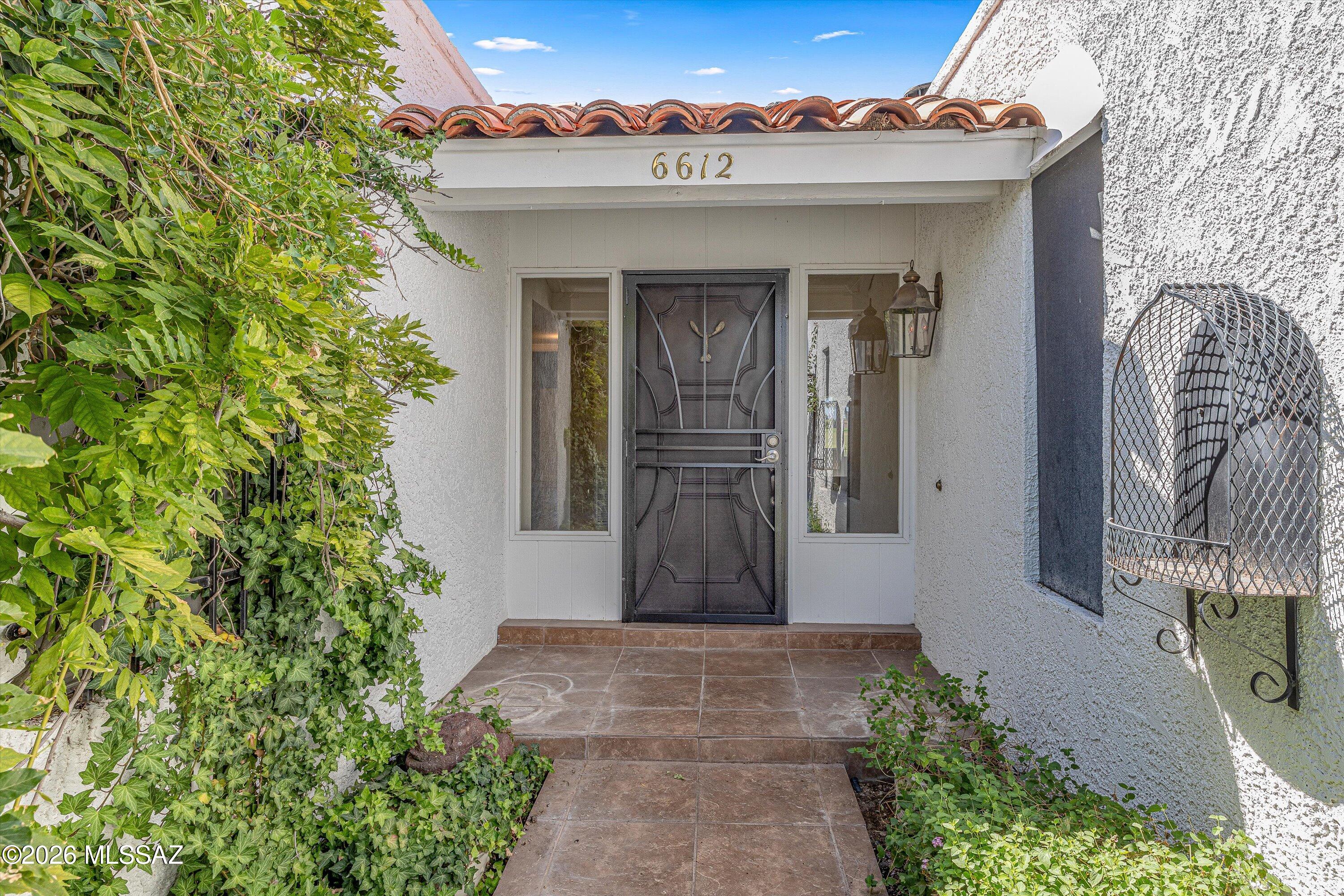 El Dorado Townhomes - Residential