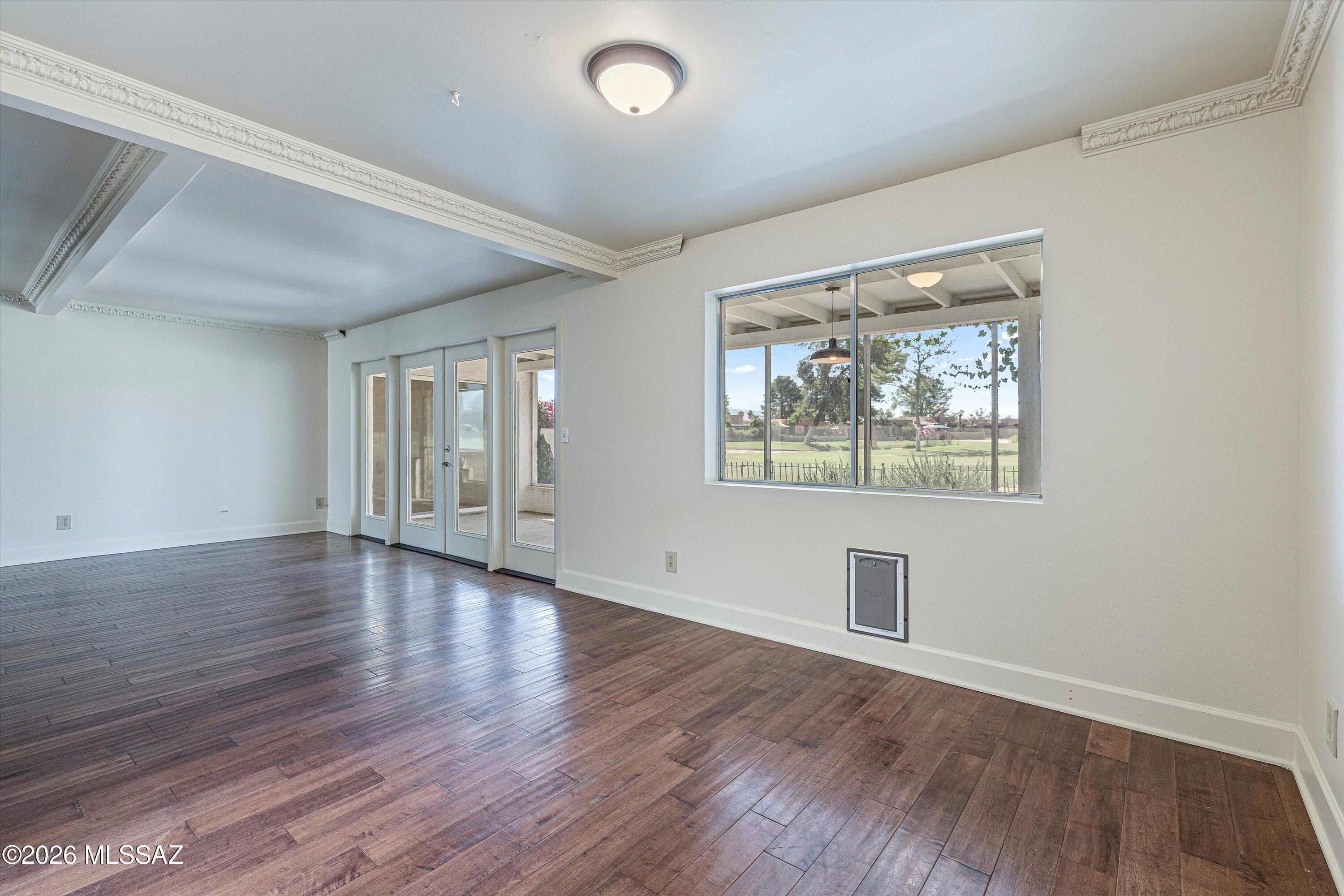 El Dorado Townhomes - Residential