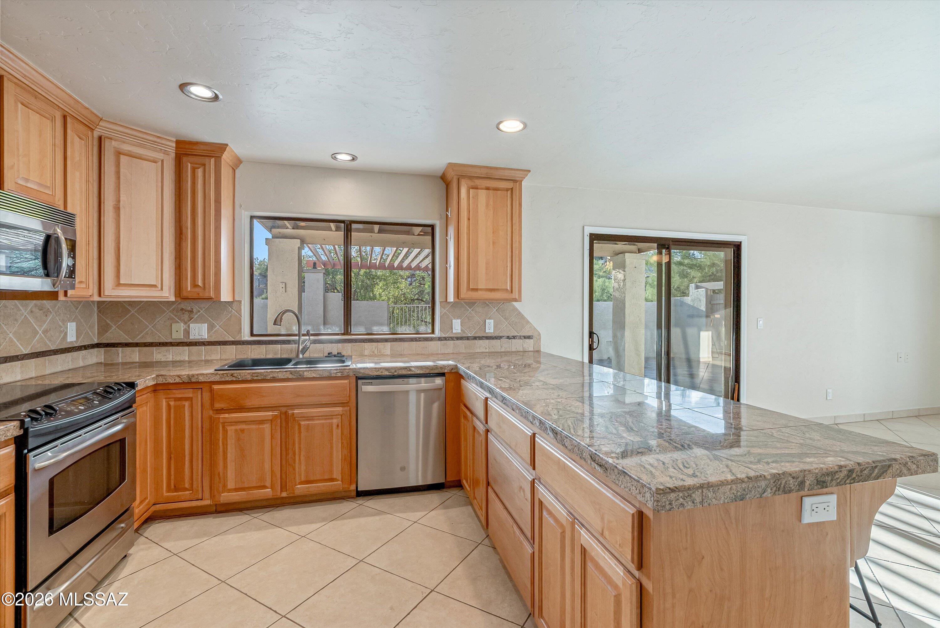 Heatherwood Hills (73-277) - Residential