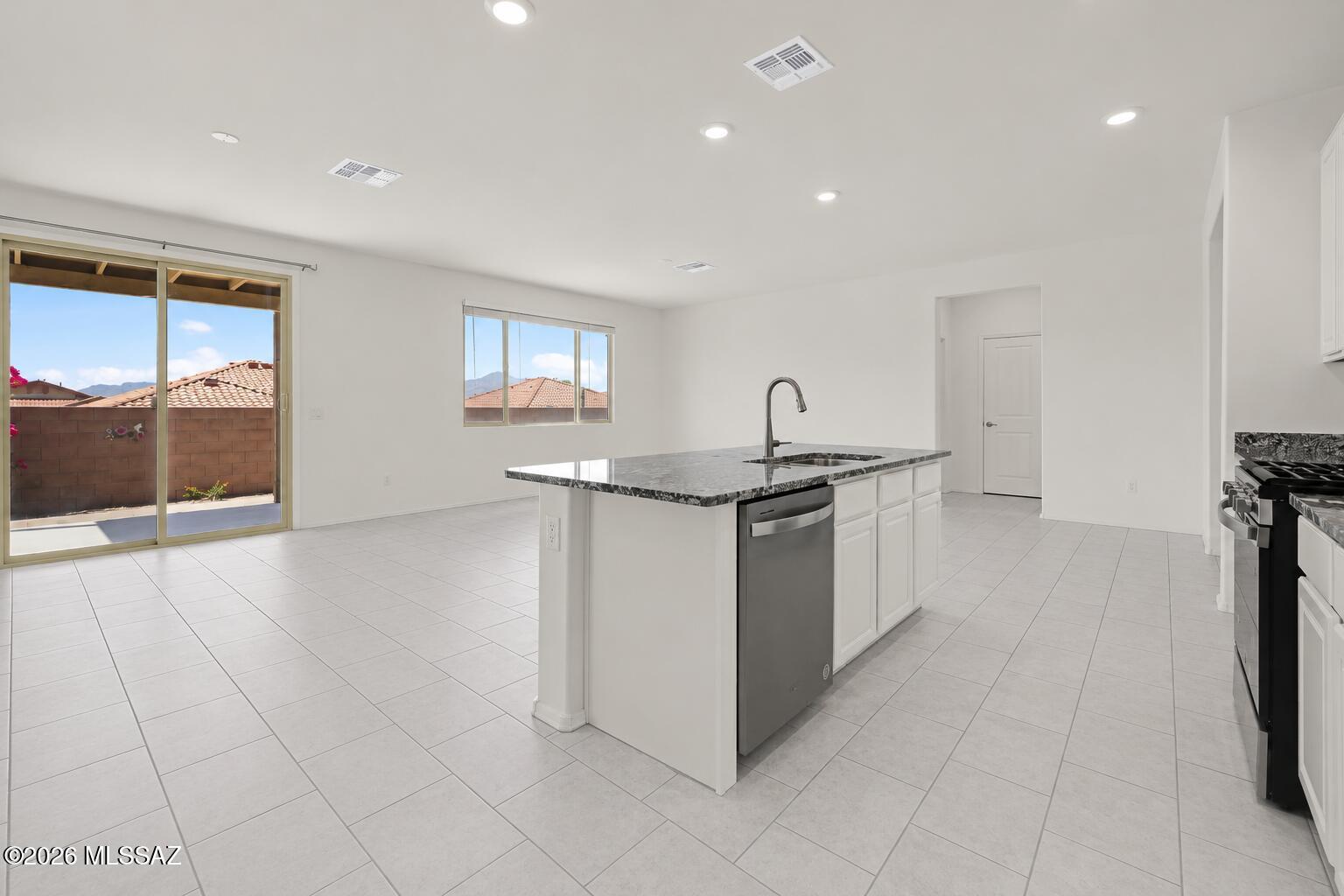 De Anza - Residential