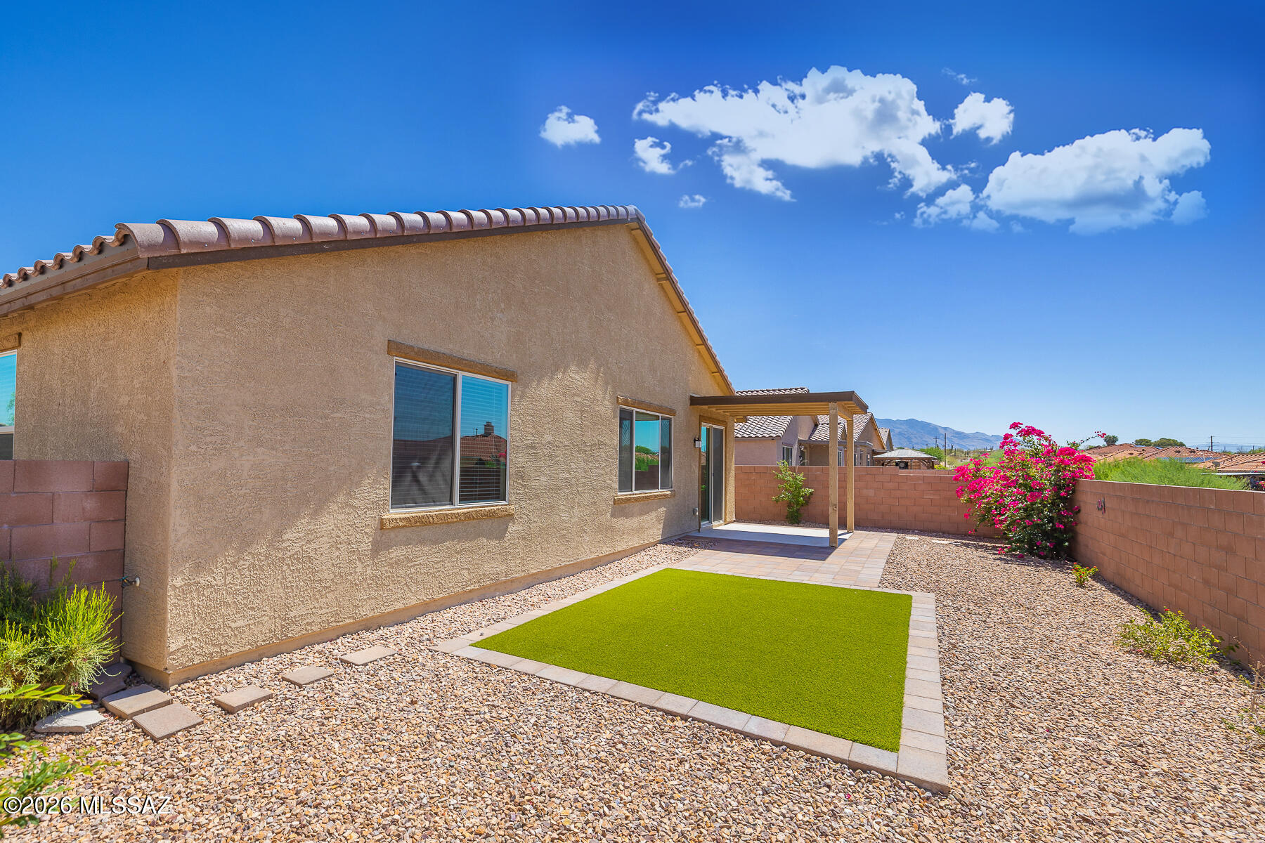 De Anza - Residential