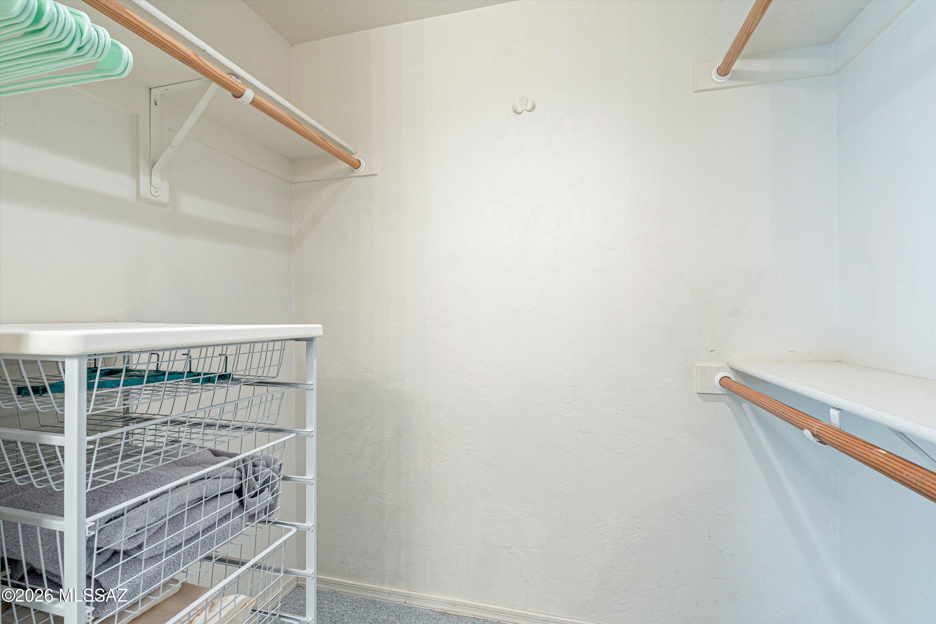 Ventana De Sabino North (1-127) - Residential
