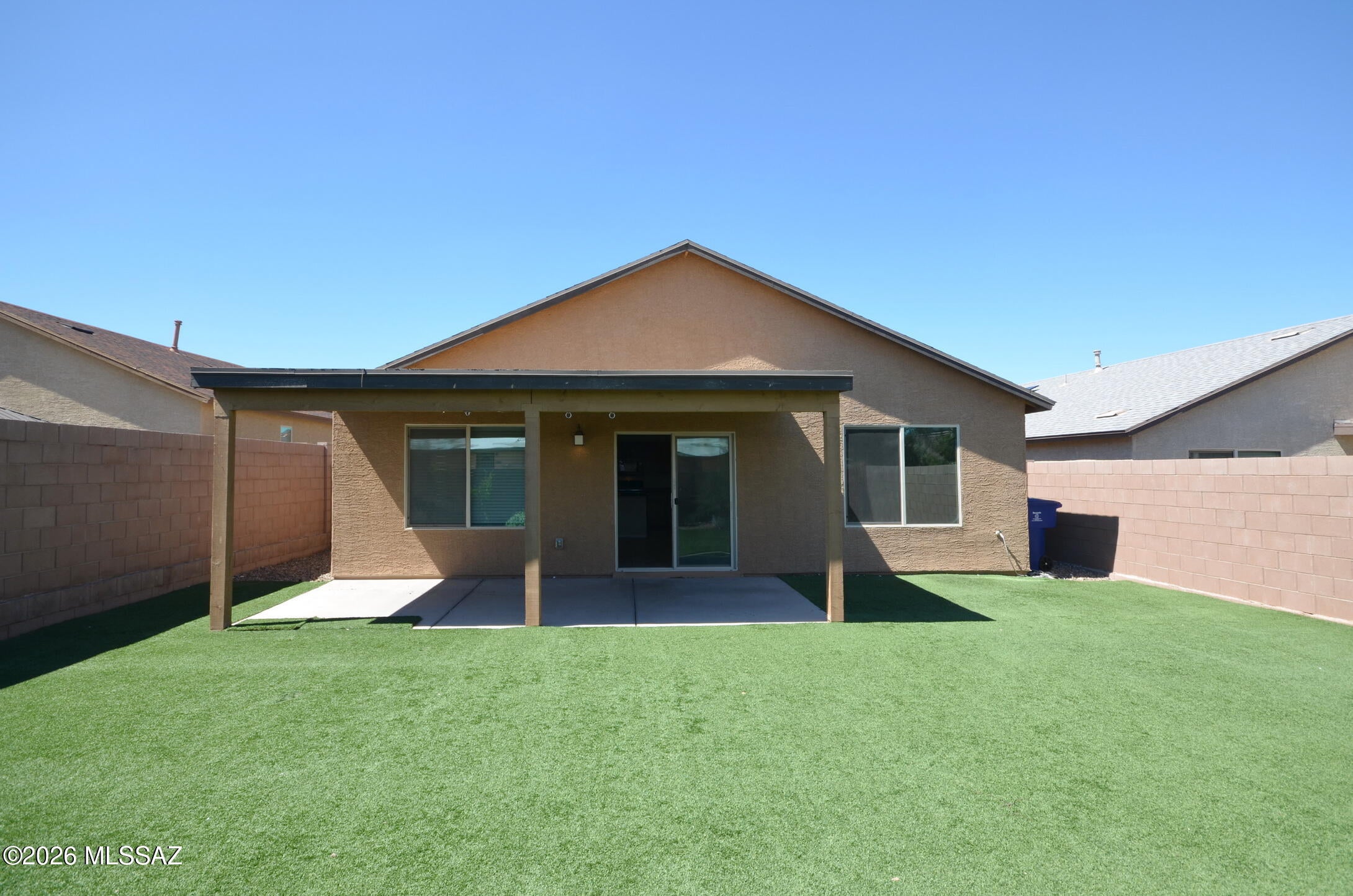 Desert Point 2 - Residential