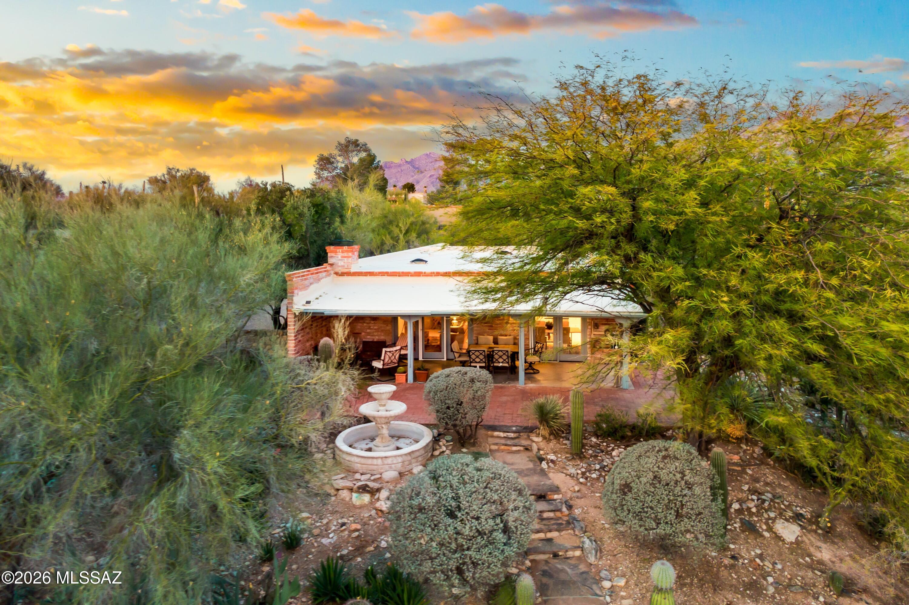 Catalina Foothills Estates NO. 7 (44-120) - Residential