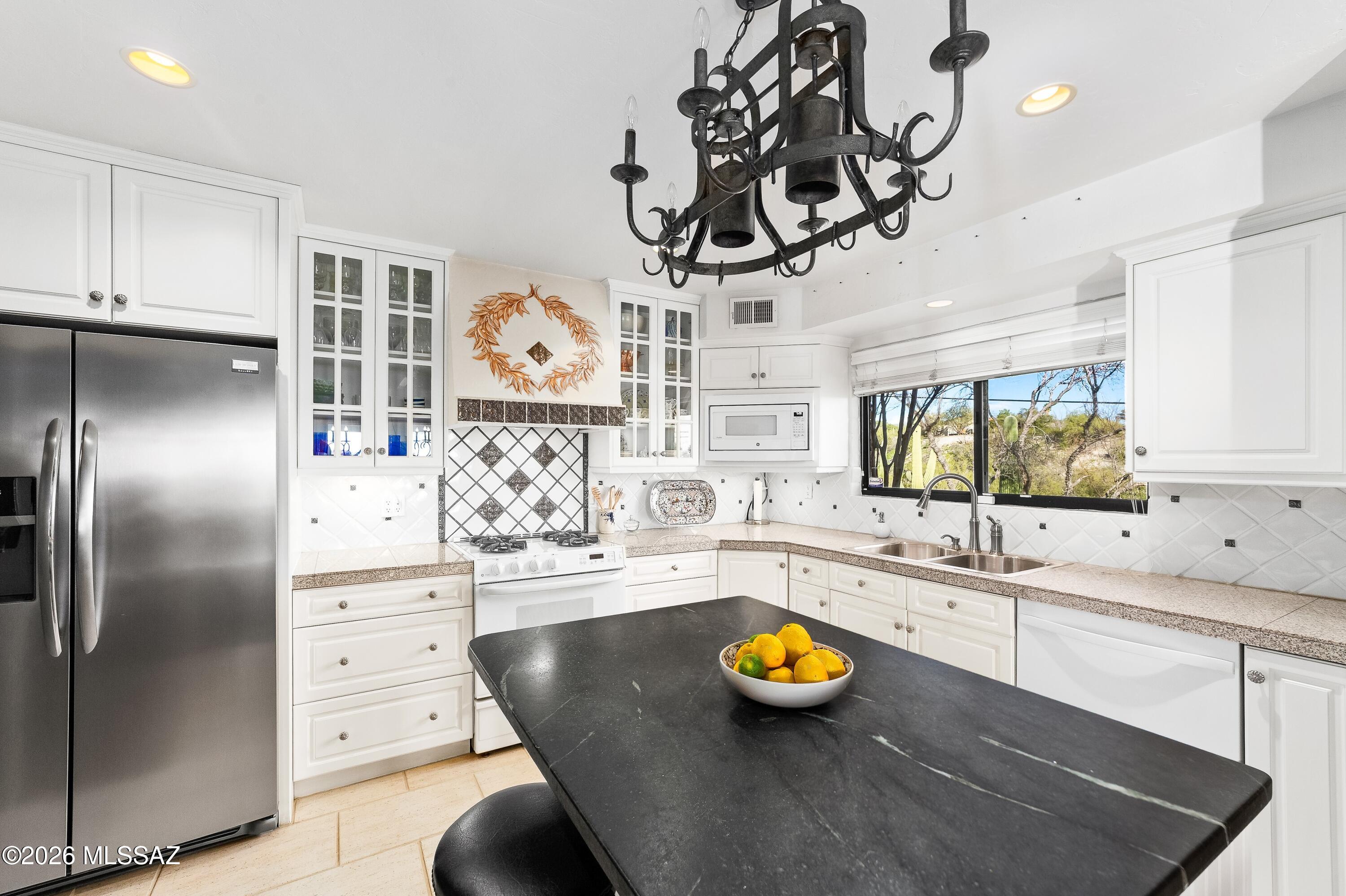 Catalina Foothills Estates NO. 7 (44-120) - Residential