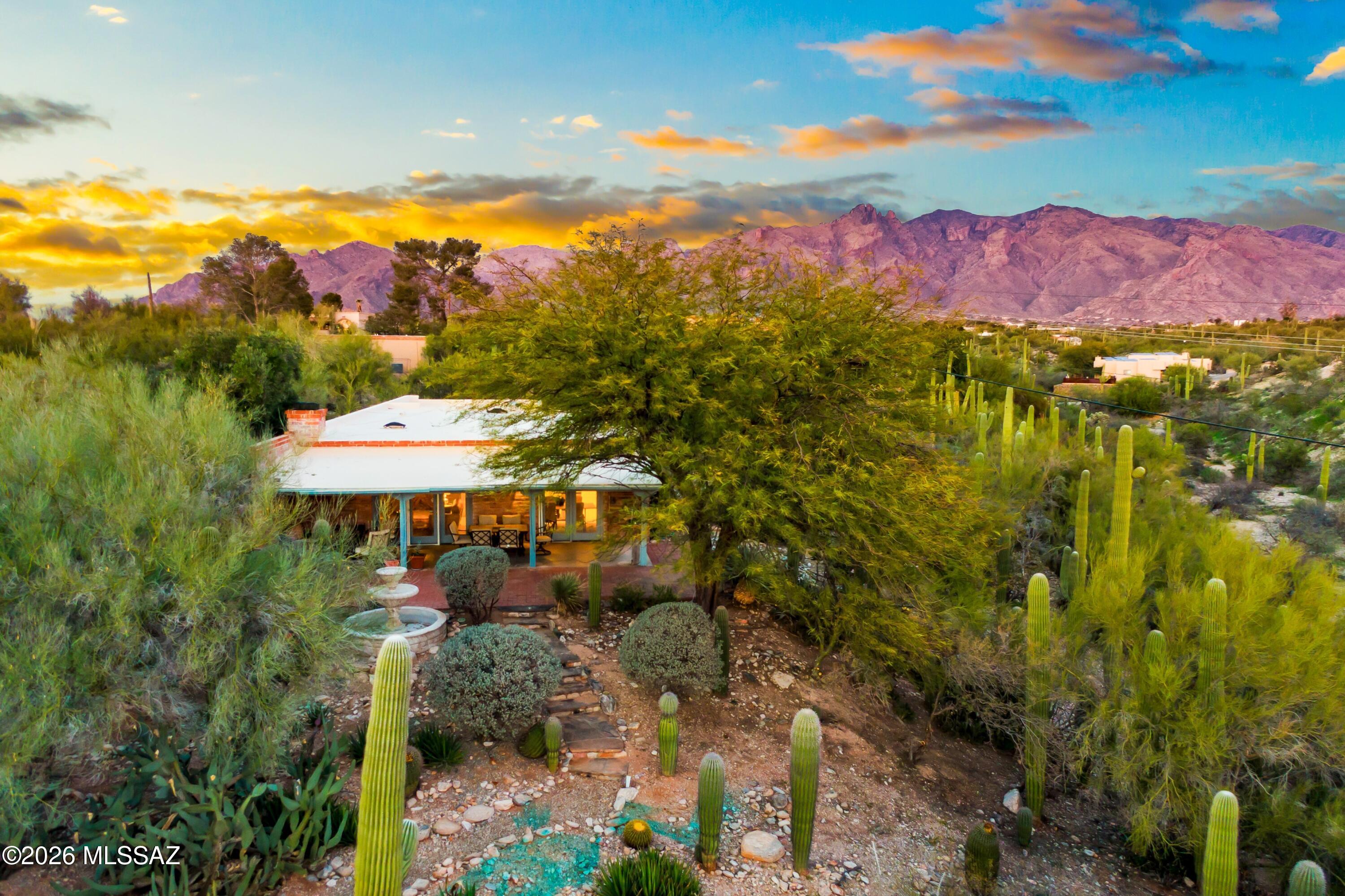 Catalina Foothills Estates NO. 7 (44-120) - Residential
