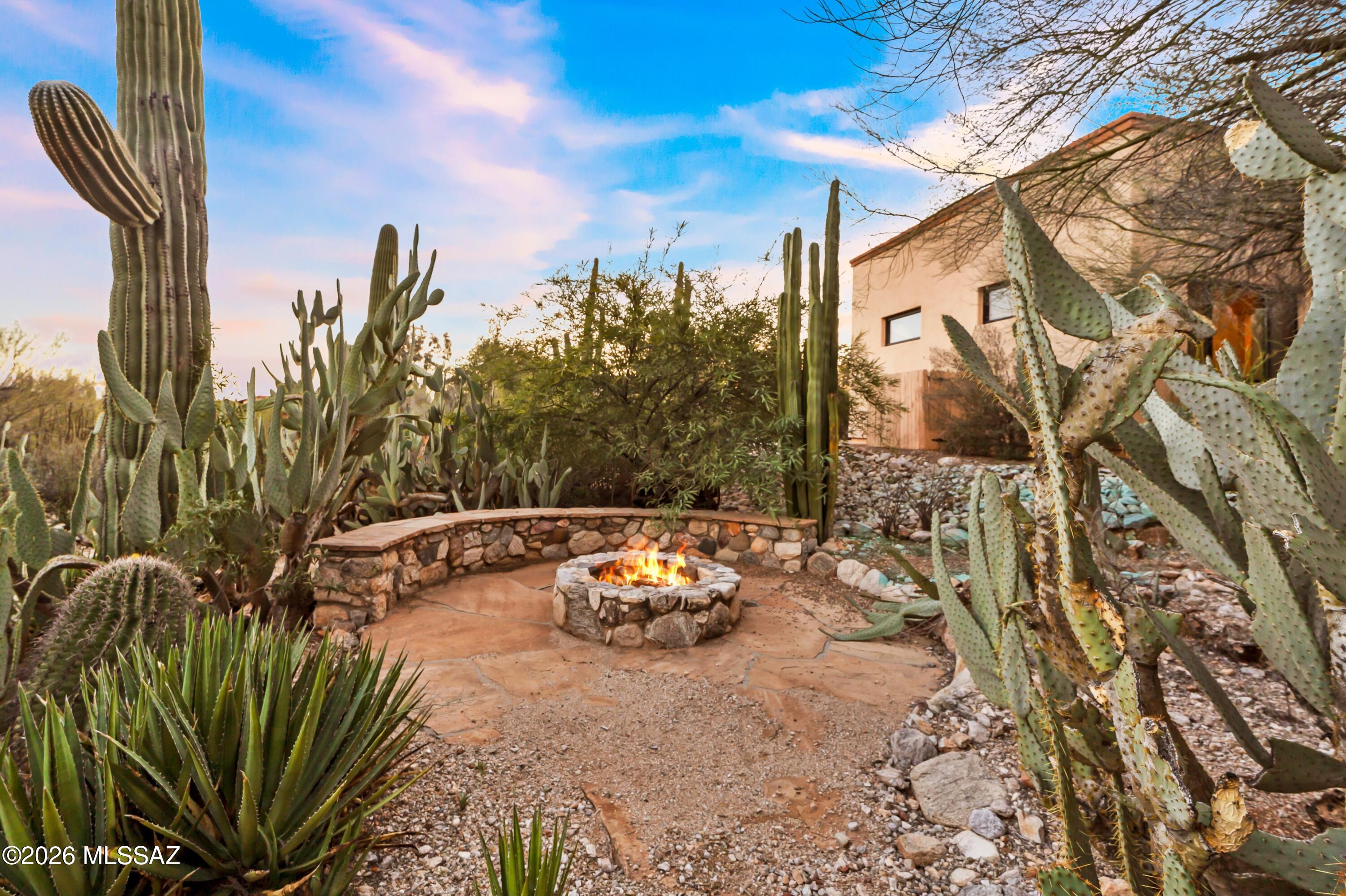 Catalina Foothills Estates NO. 7 (44-120) - Residential