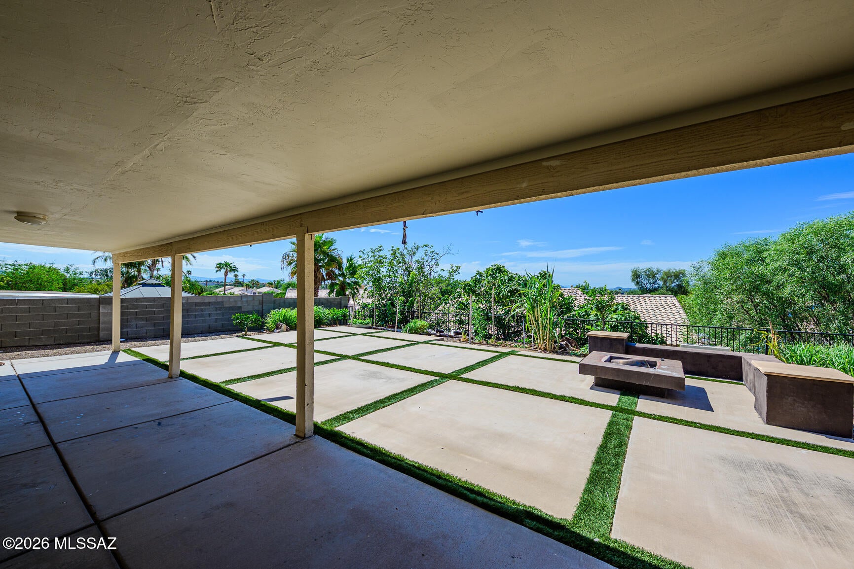Thornydale Terrace(1-104) - Residential