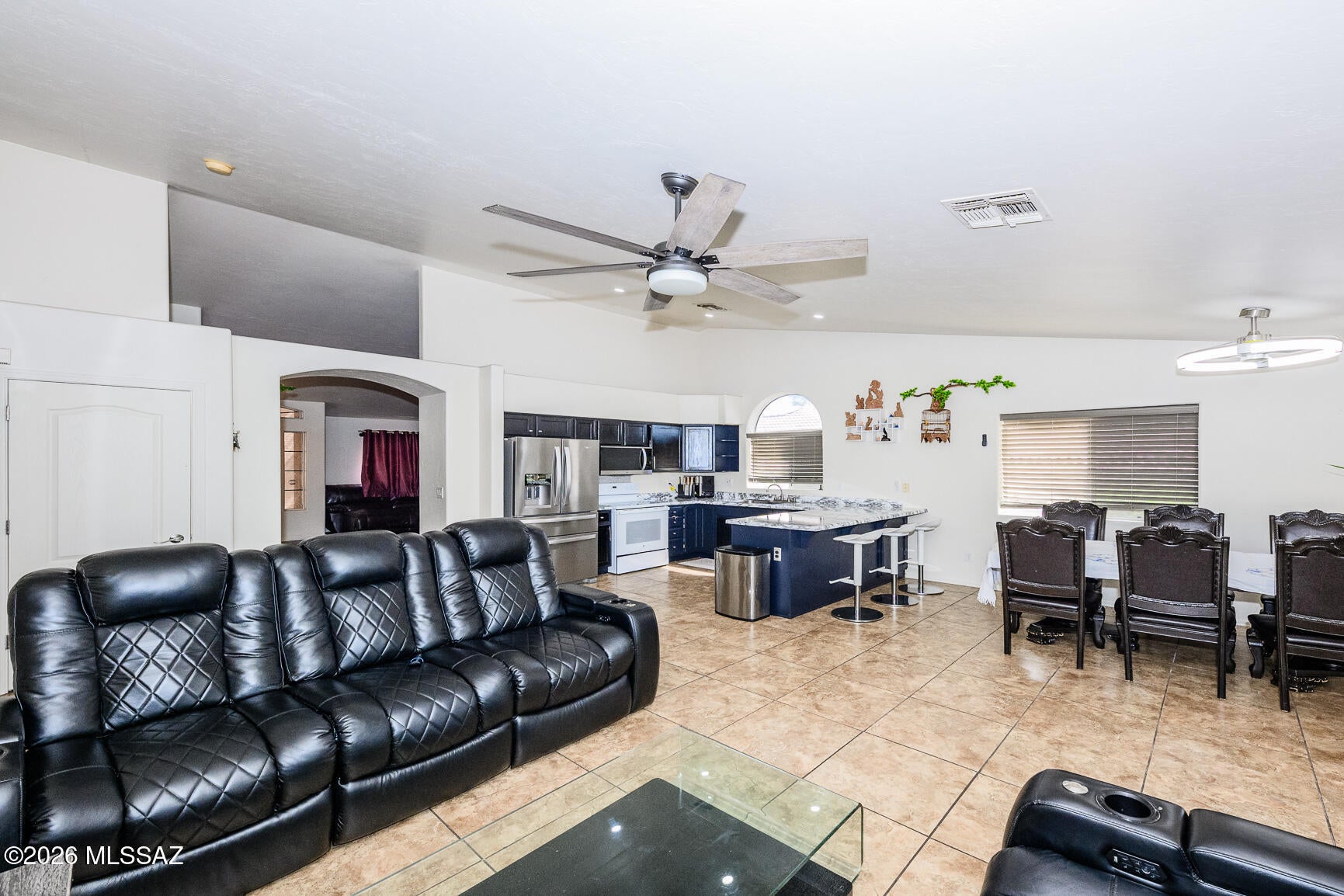 Thornydale Terrace(1-104) - Residential