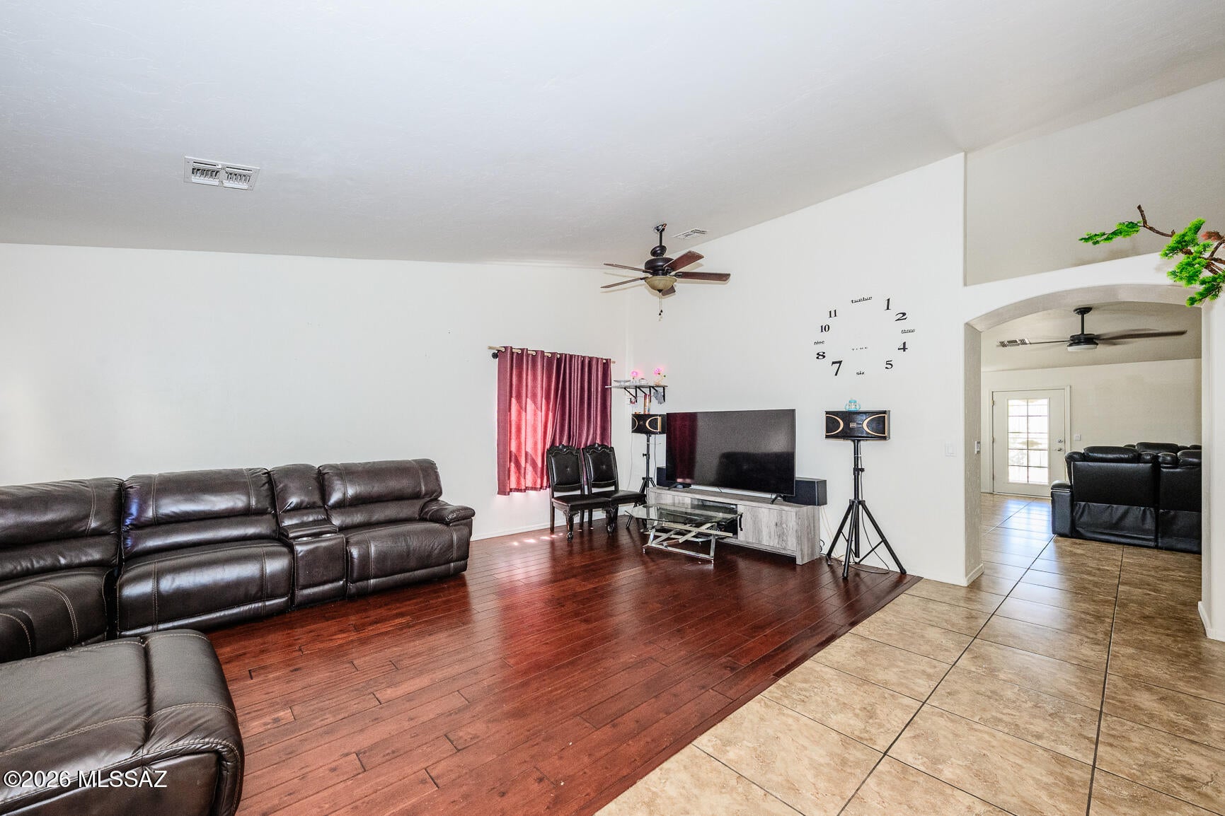 Thornydale Terrace(1-104) - Residential