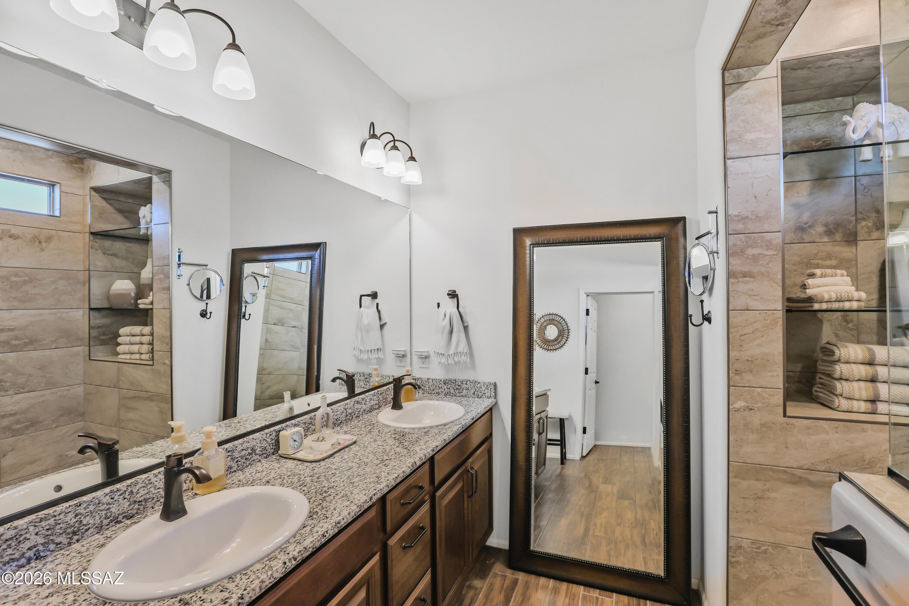 Desert Oasis At Twin Peaks - Residential