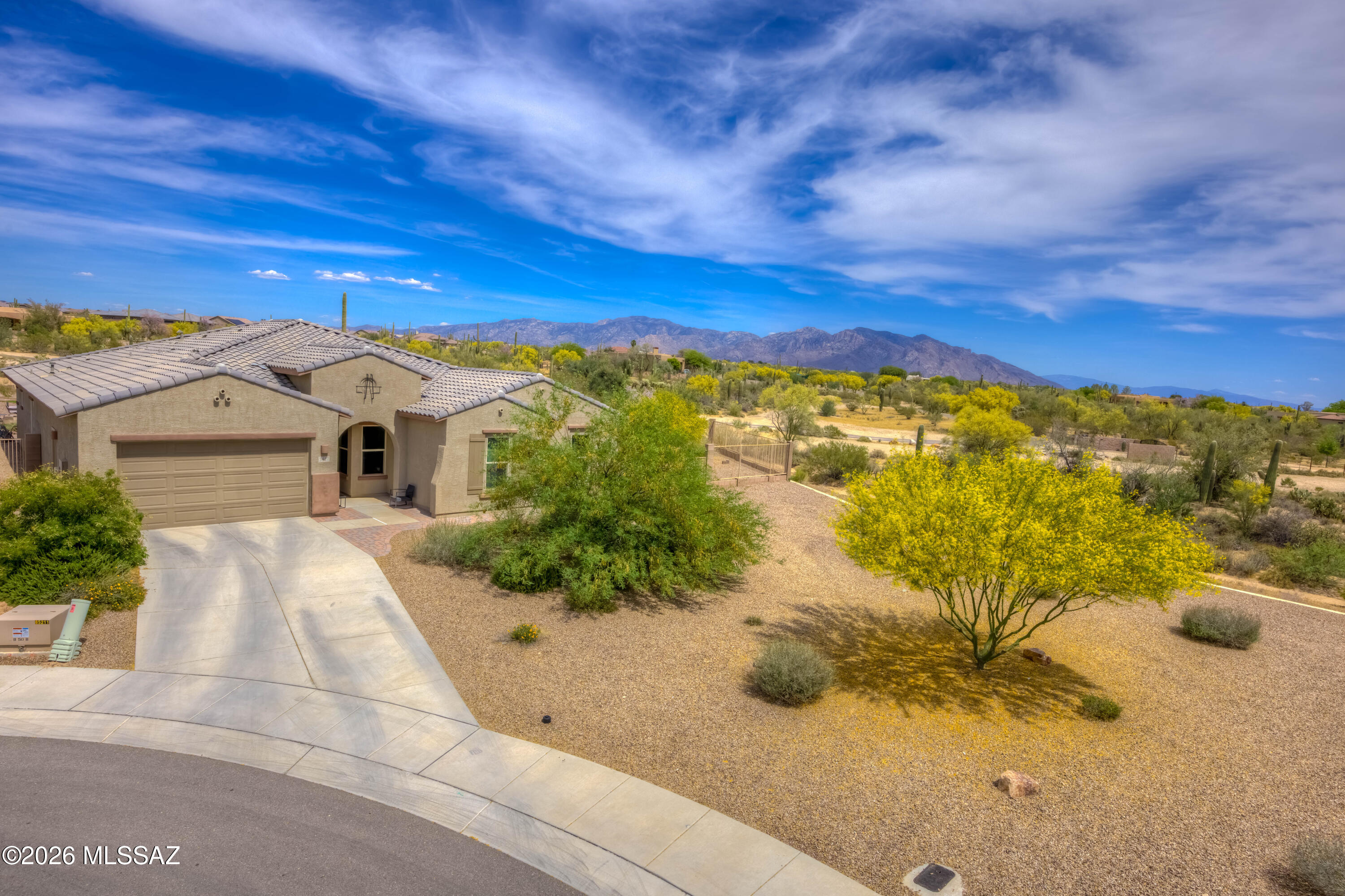 Twin Peaks and Lambert Lane - Residential