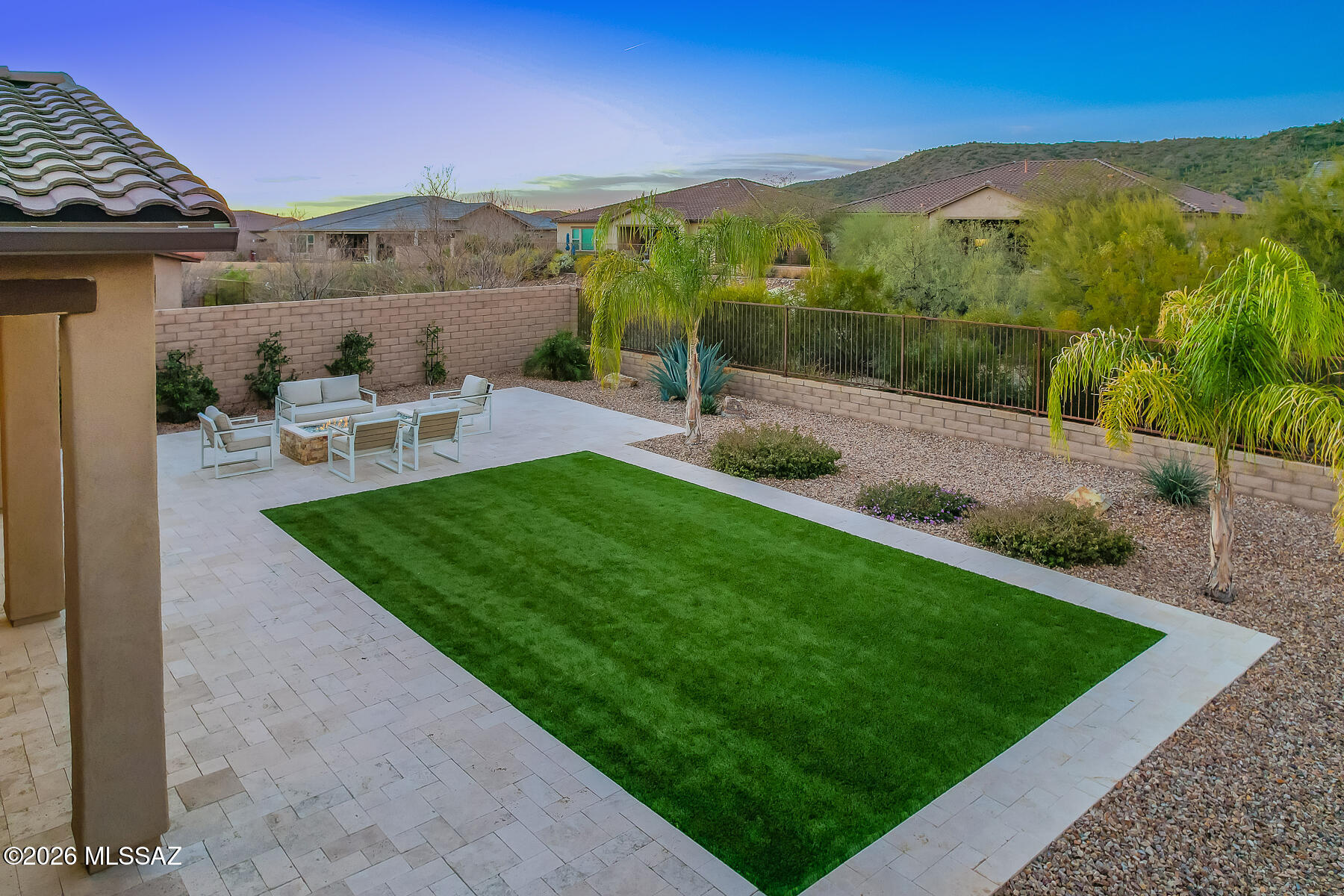 Boulder Bridge Pass II At Dove Mountain SQ20143250154 - Residential