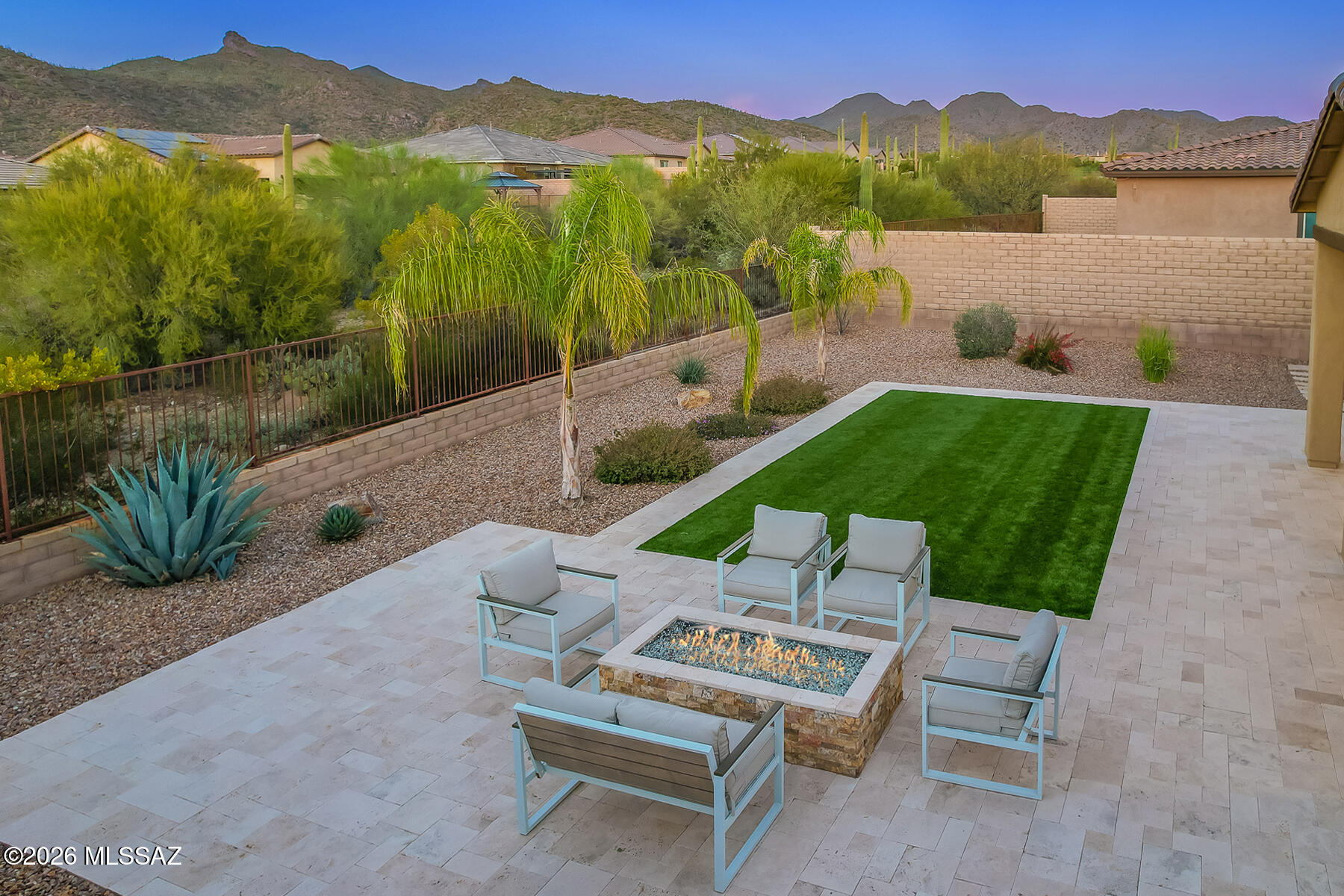 Boulder Bridge Pass II At Dove Mountain SQ20143250154 - Residential