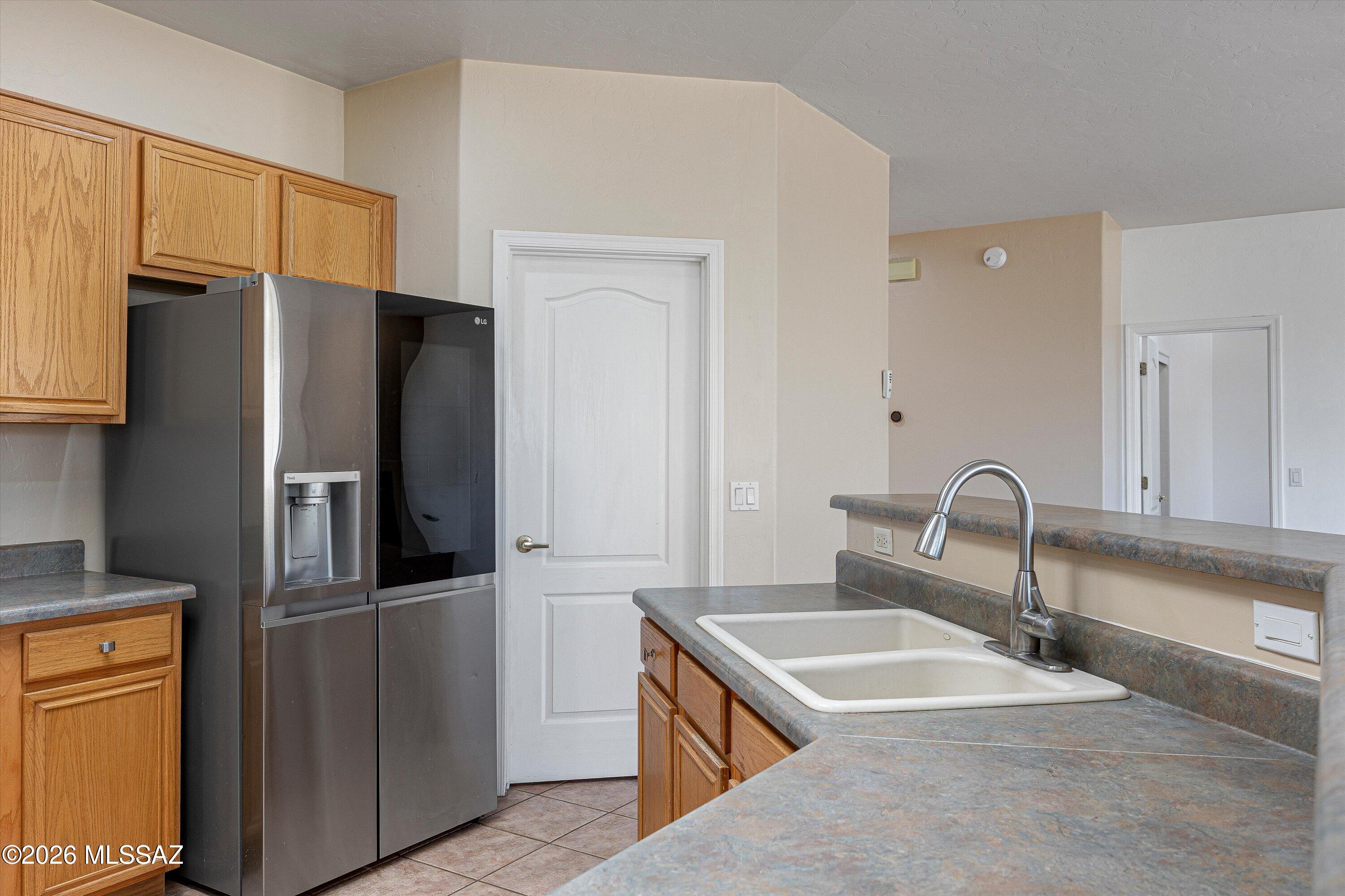 Marquette Place (1-44) - Residential