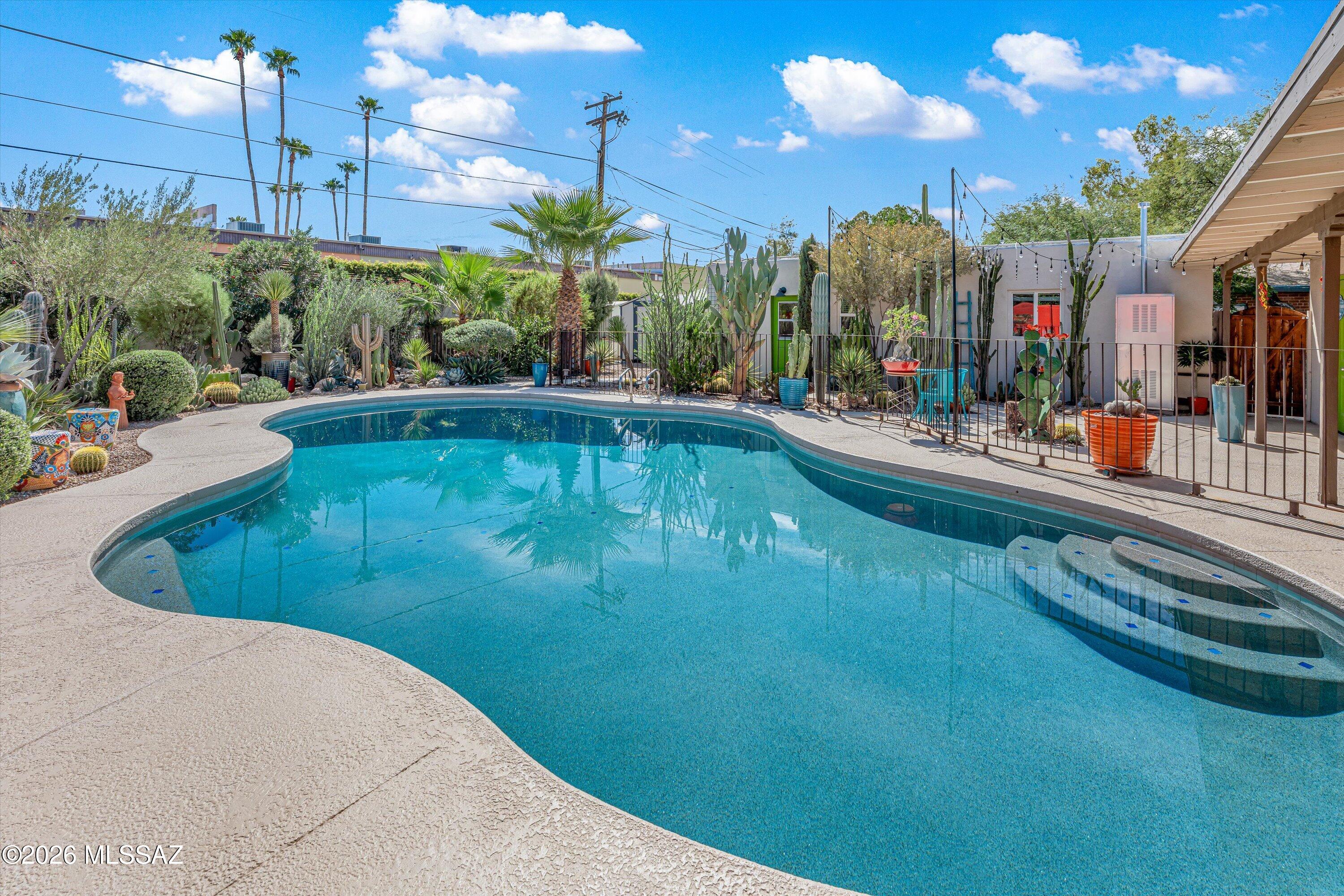 Loretta Heights - Residential