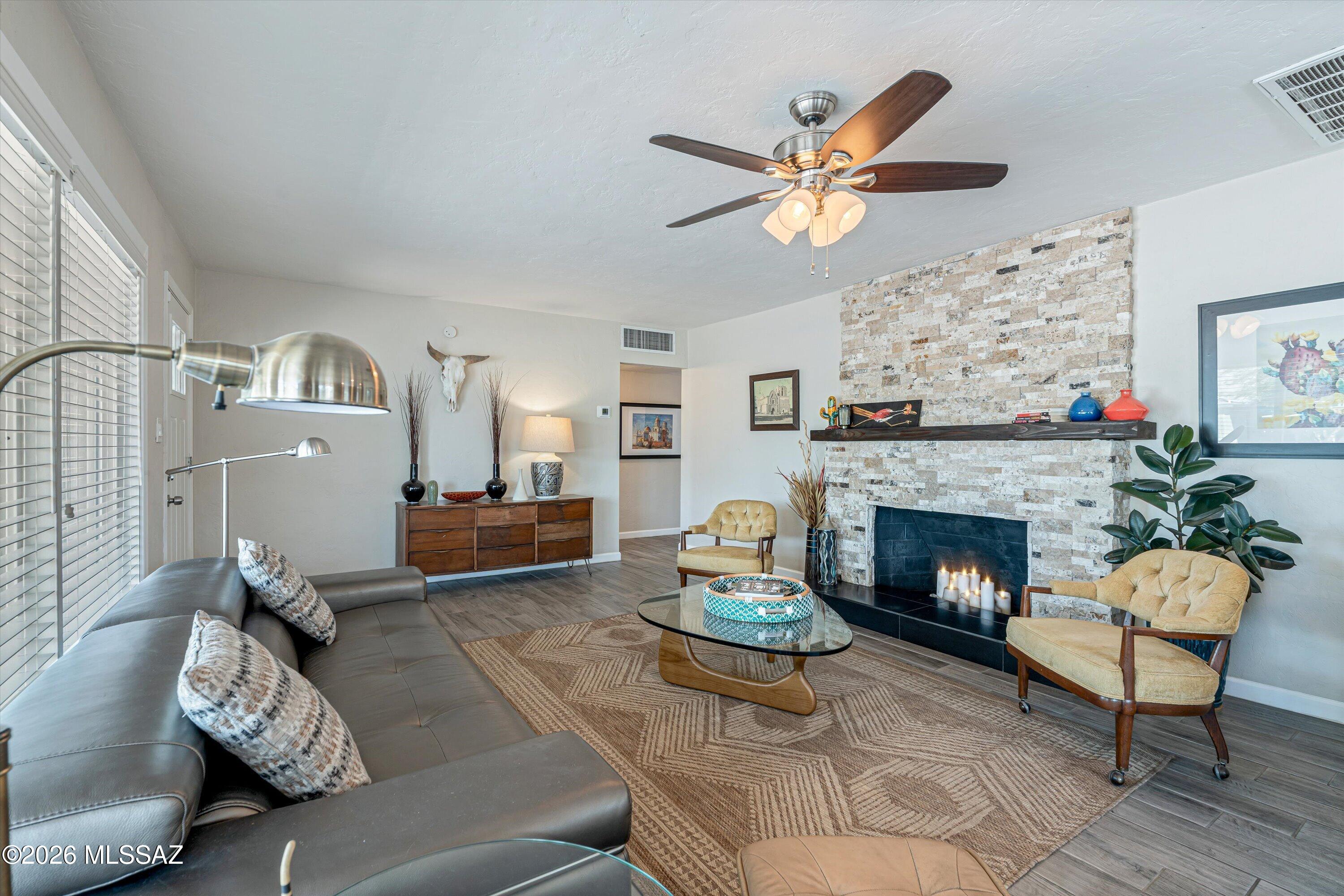 Loretta Heights - Residential