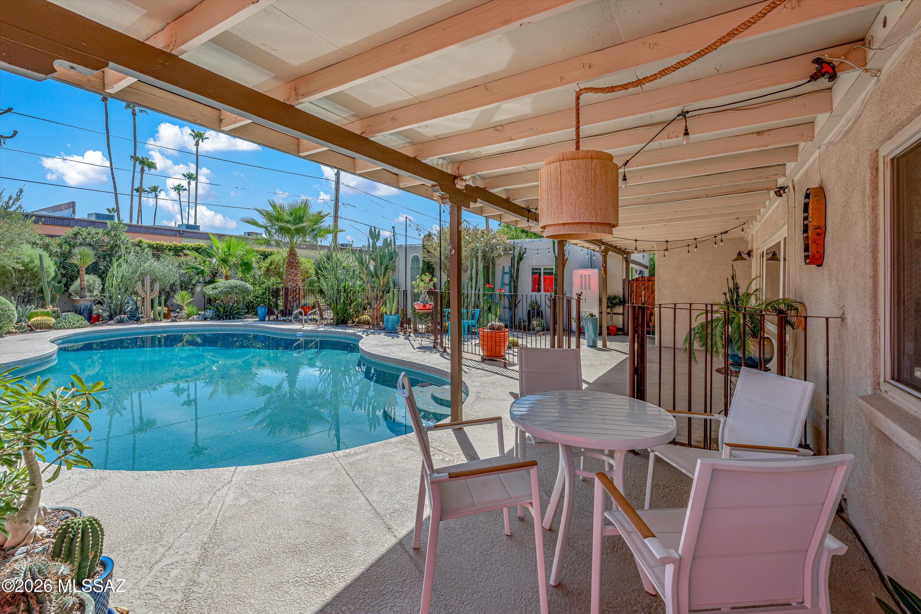 Loretta Heights - Residential