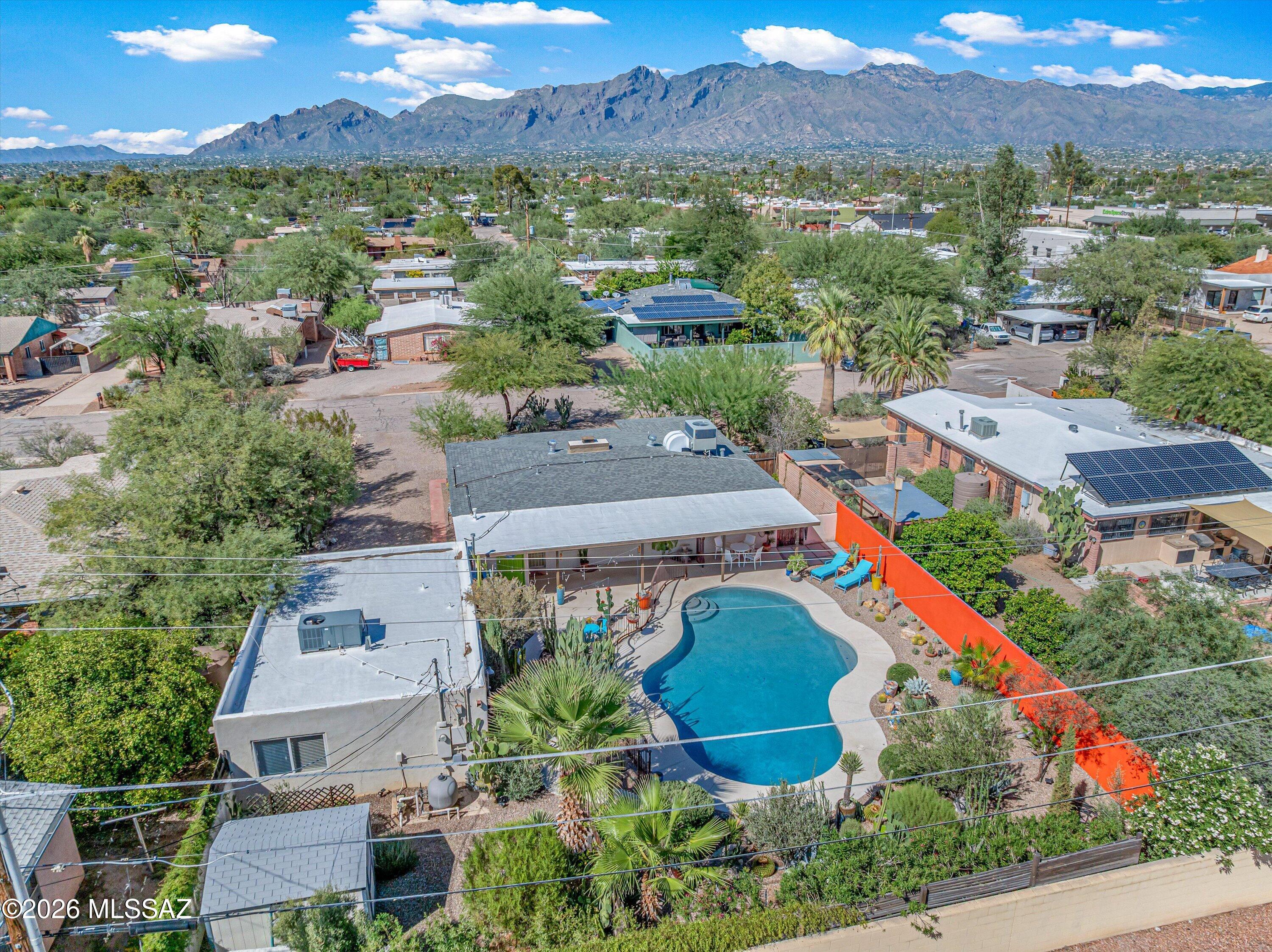 Loretta Heights - Residential