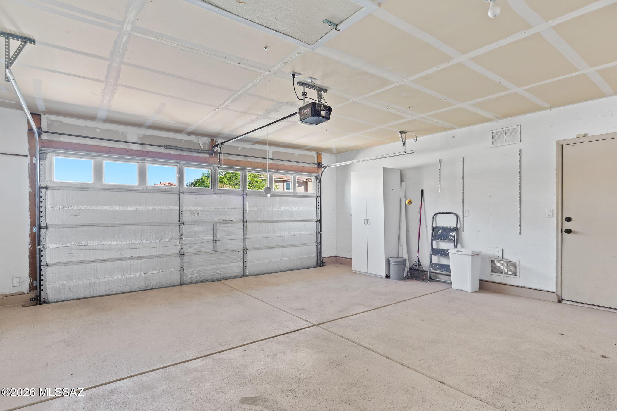 Presidio De Las Montanas - Residential