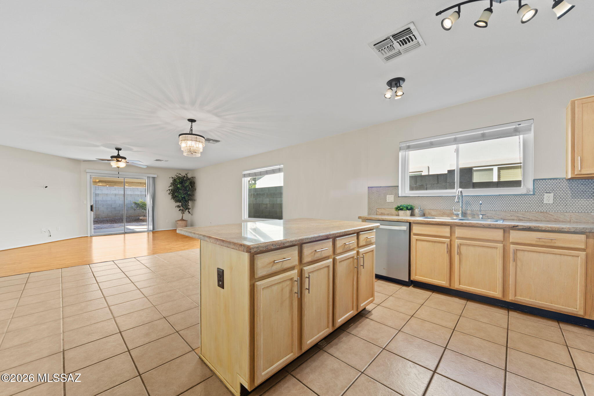 Presidio De Las Montanas - Residential