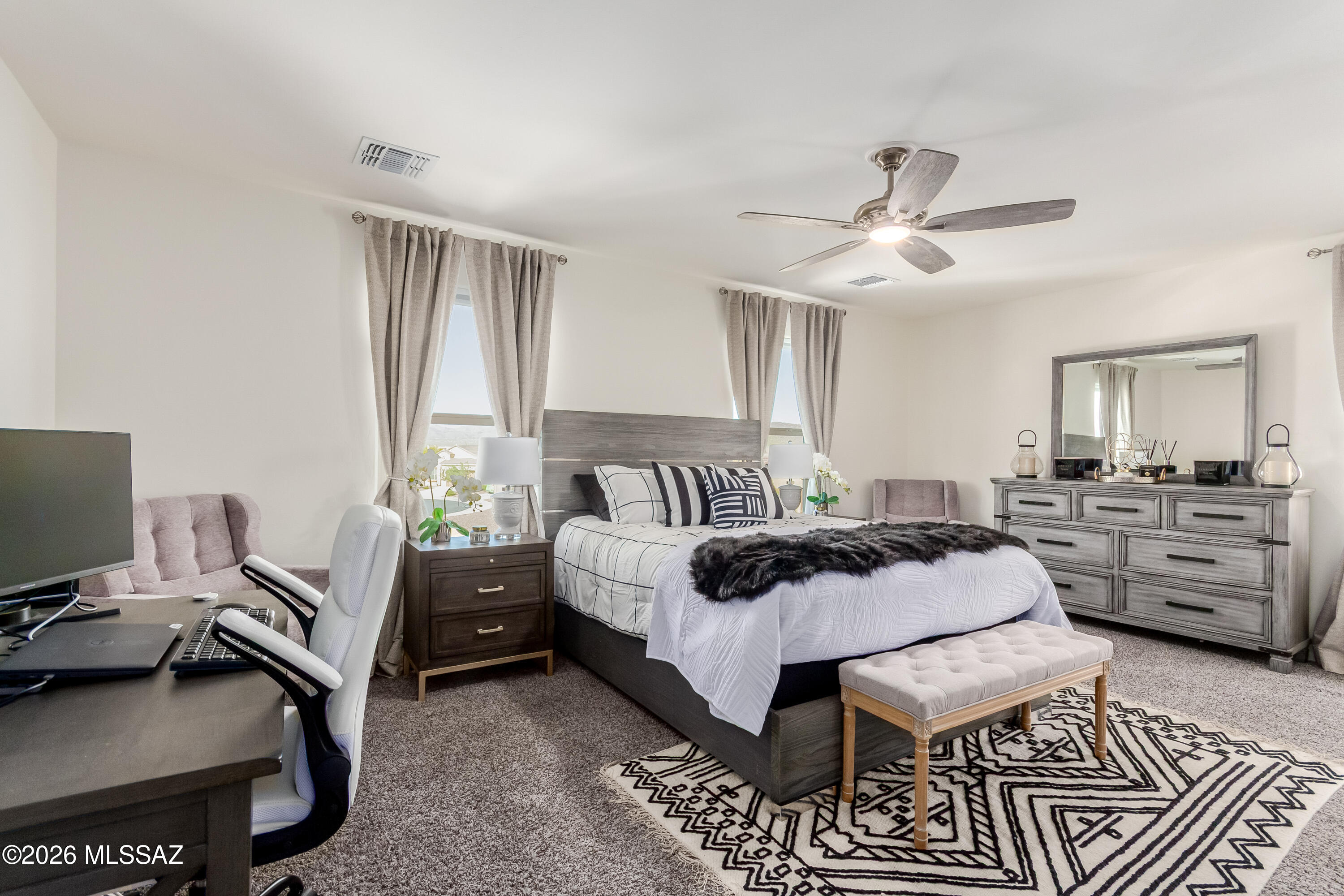 Saguaro Bloom SQ20180540069 - Residential