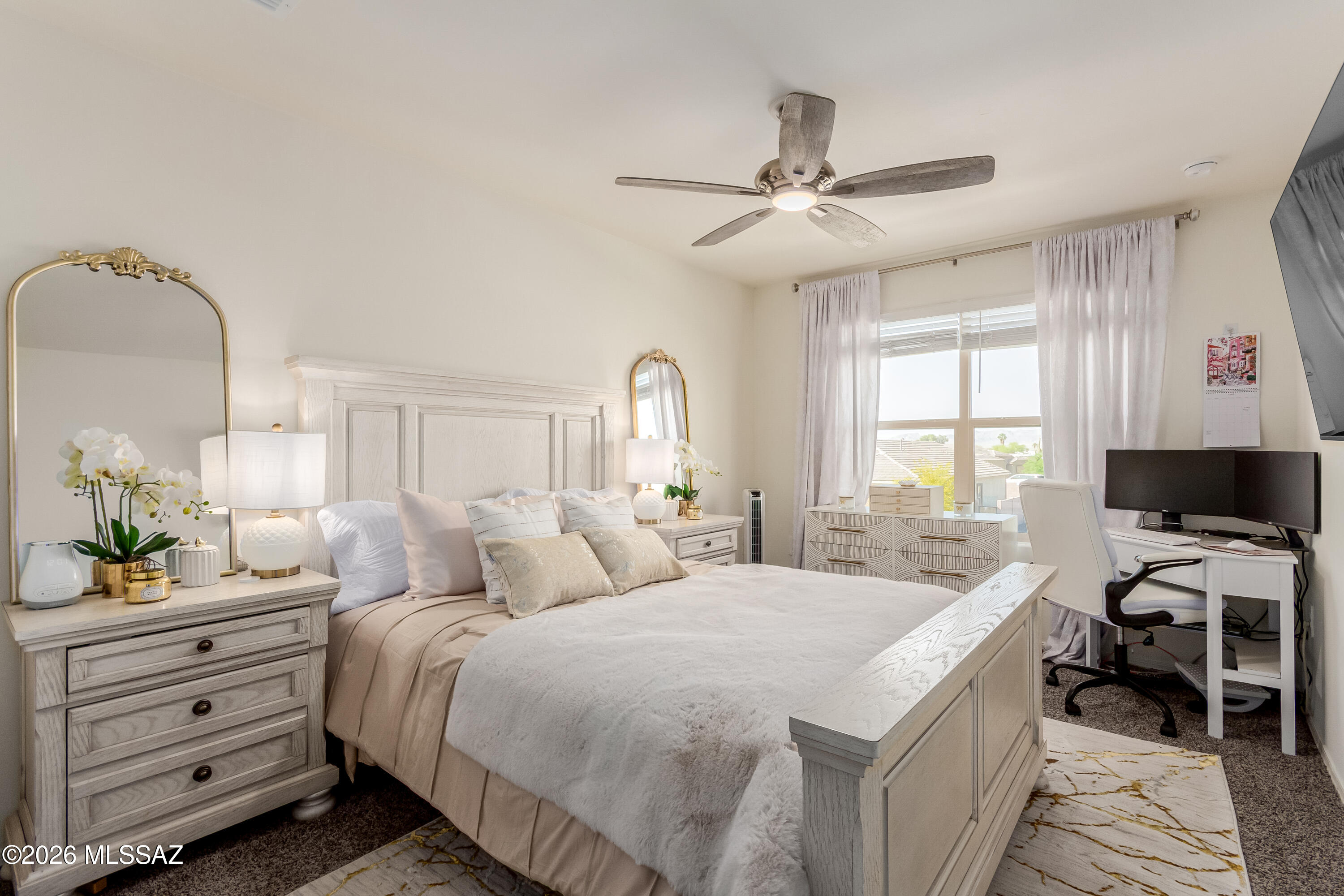 Saguaro Bloom SQ20180540069 - Residential