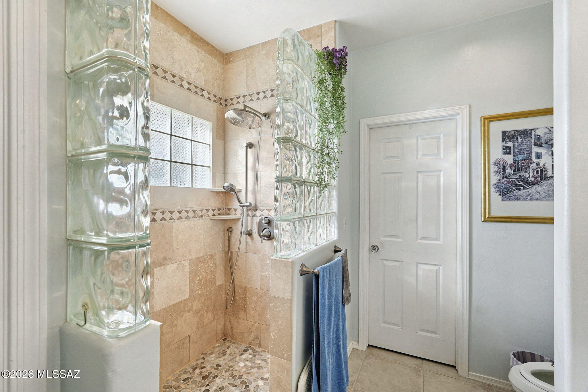 Colonias La Canada (83-219) - Residential
