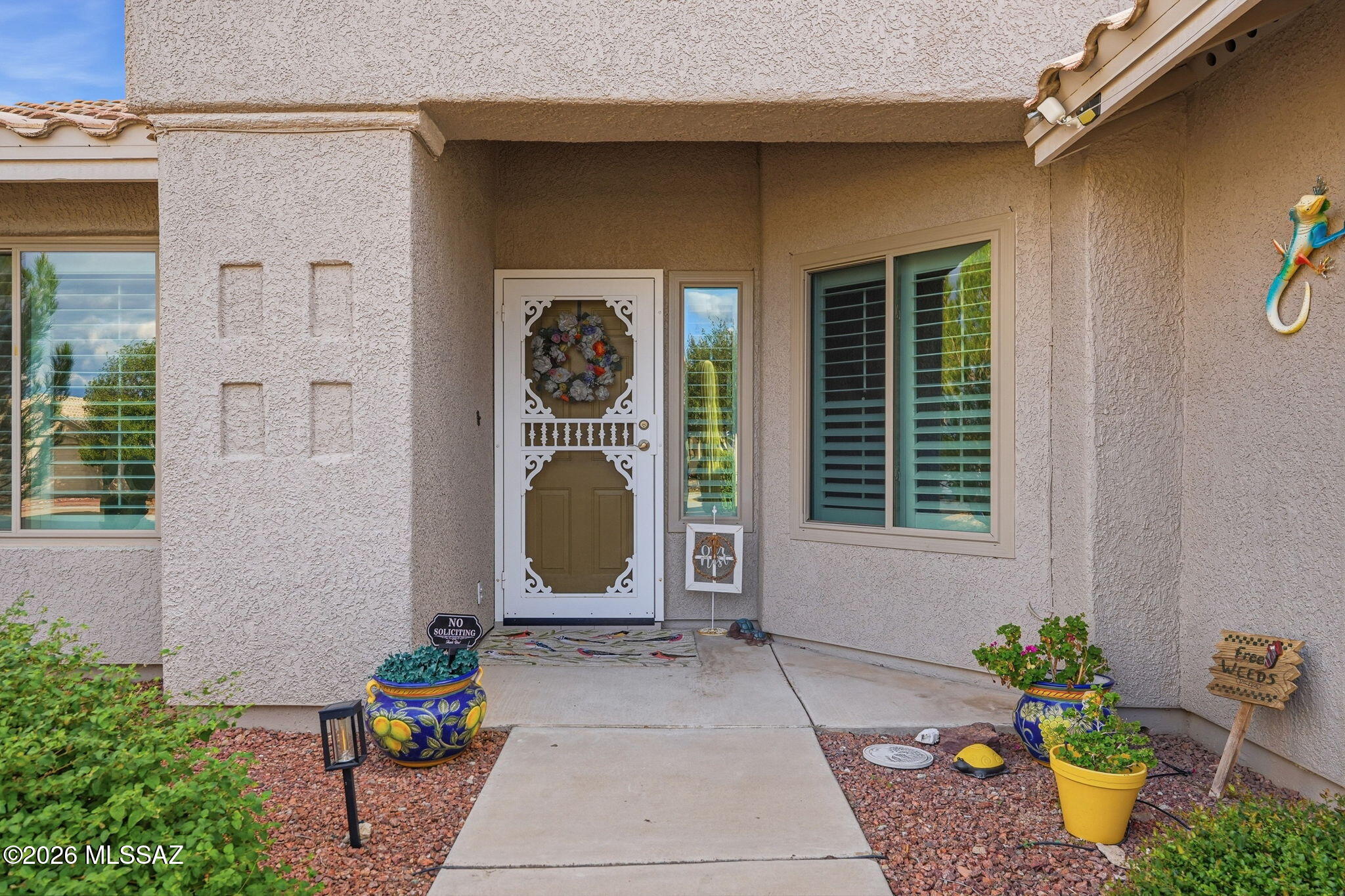 Colonias La Canada (83-219) - Residential