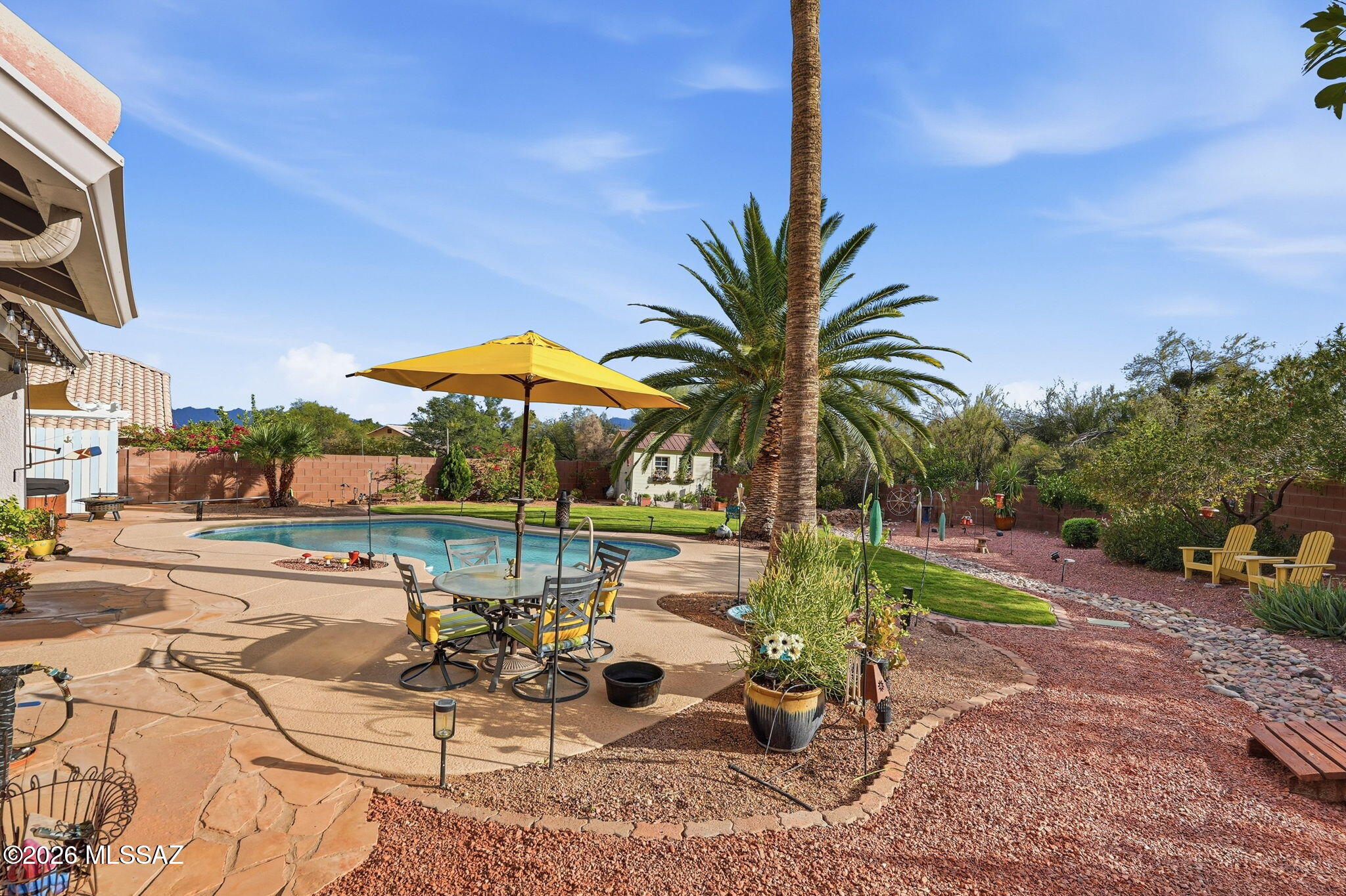 Colonias La Canada (83-219) - Residential
