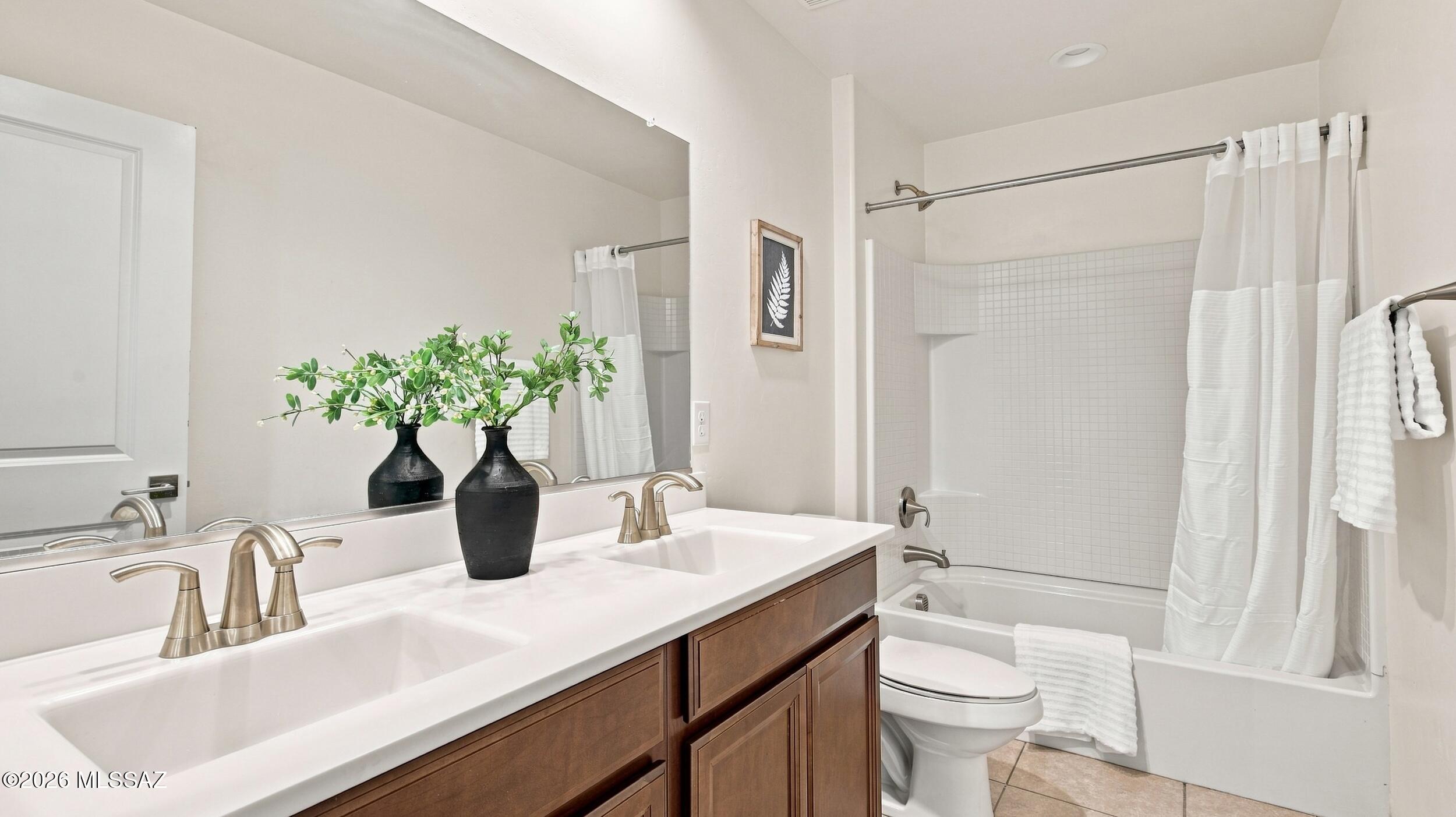 La Estancia De Tucson (1-330) - Residential