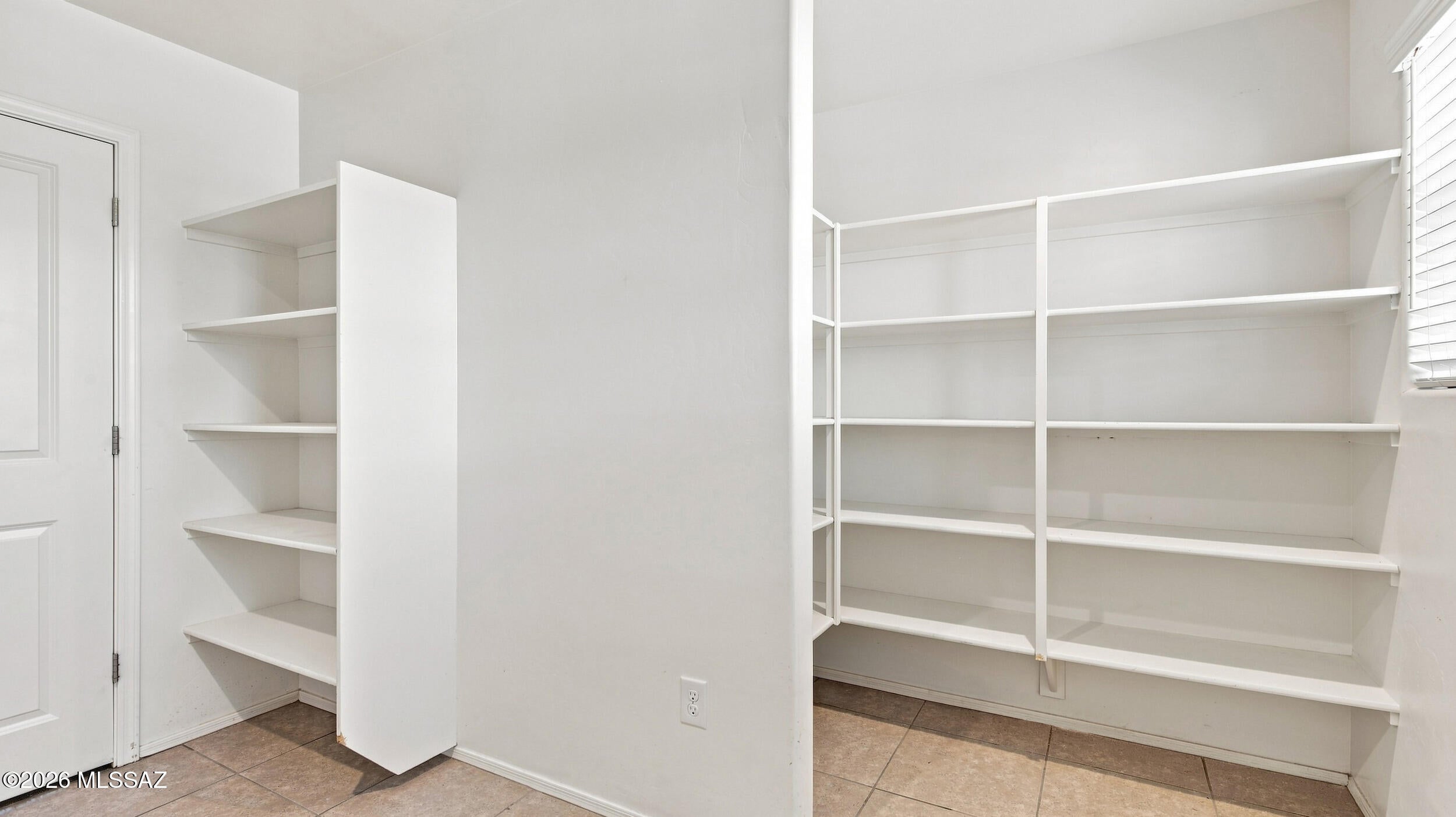 La Estancia De Tucson (1-330) - Residential